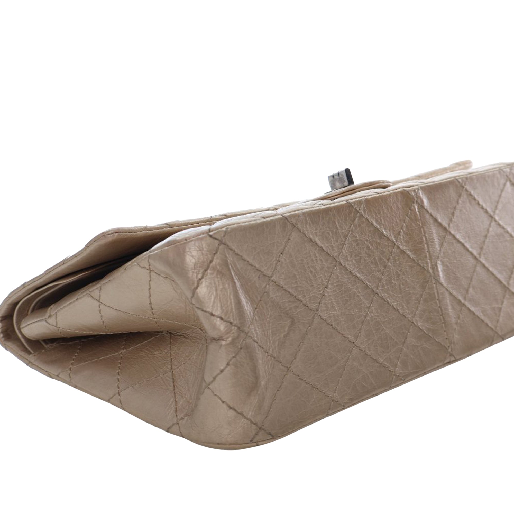 Chanel Reissue 2.55 Aged Calfskin Double Flap 226 - image 9