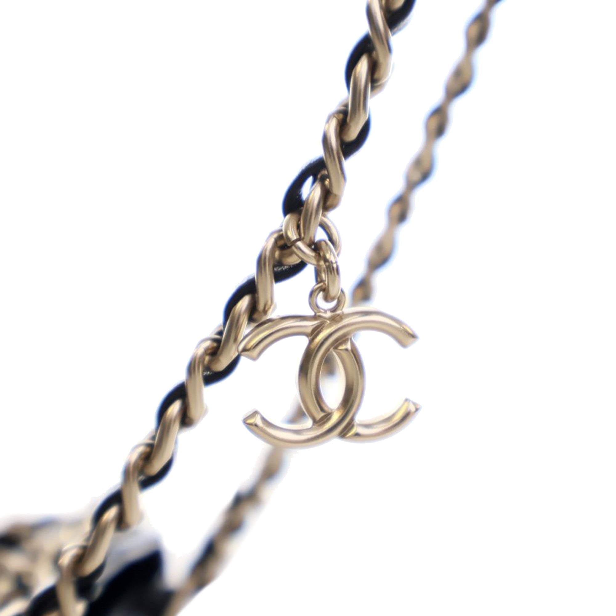 Chanel Lambskin Tech Me Out Clutch With Chain - image 6