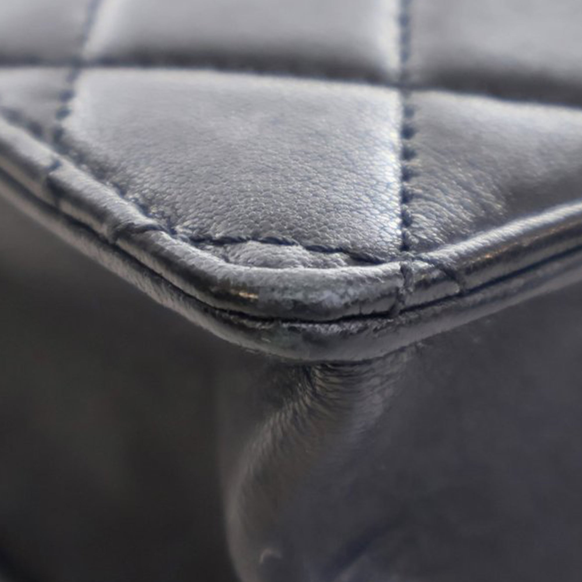 Chanel Small Quilted Goatskin Chic Pearls Flap - image 10