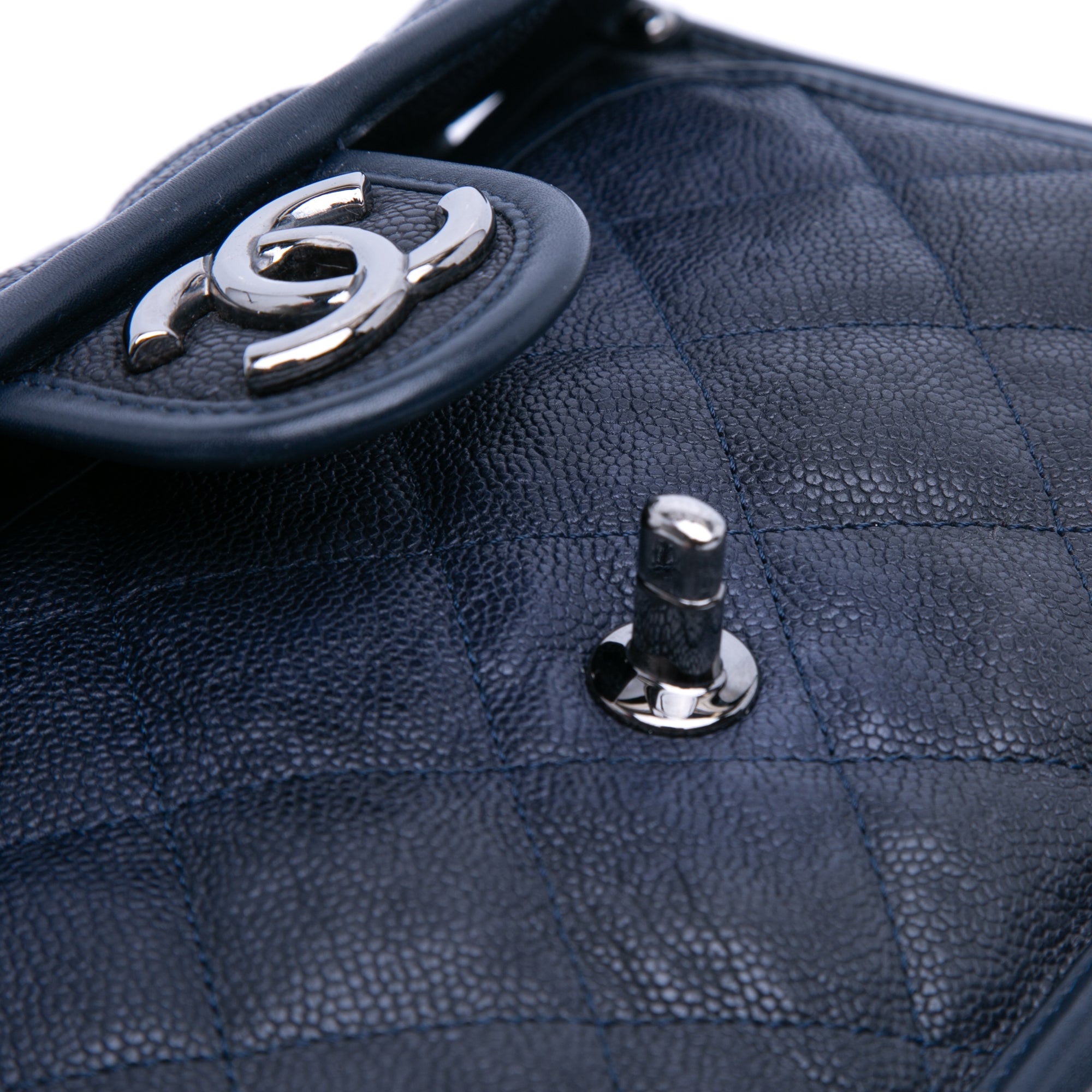 Chanel Medium Caviar French Riviera Flap - image 8