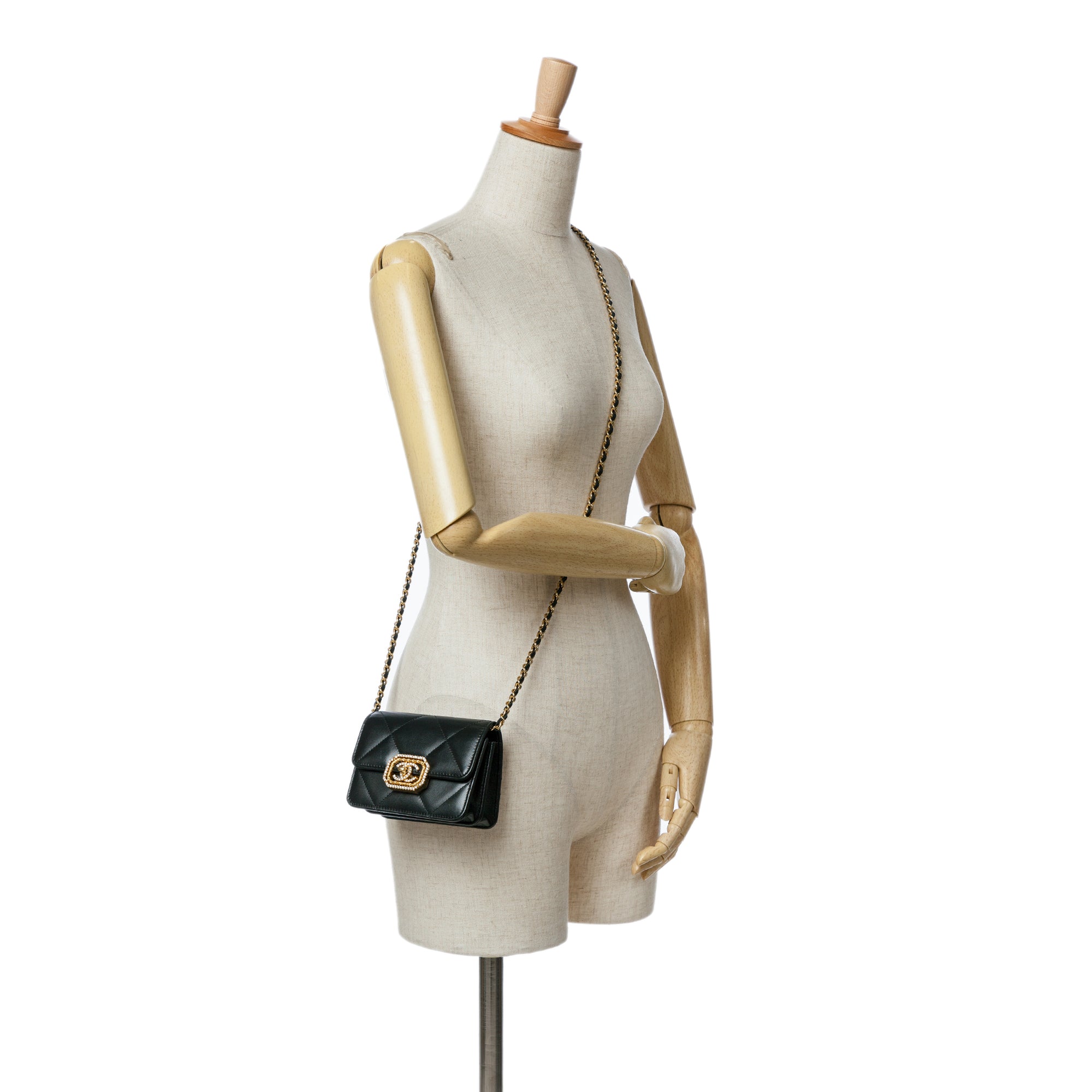 Chanel Quilted Calfskin Strass Card Holder On Chain - image 7