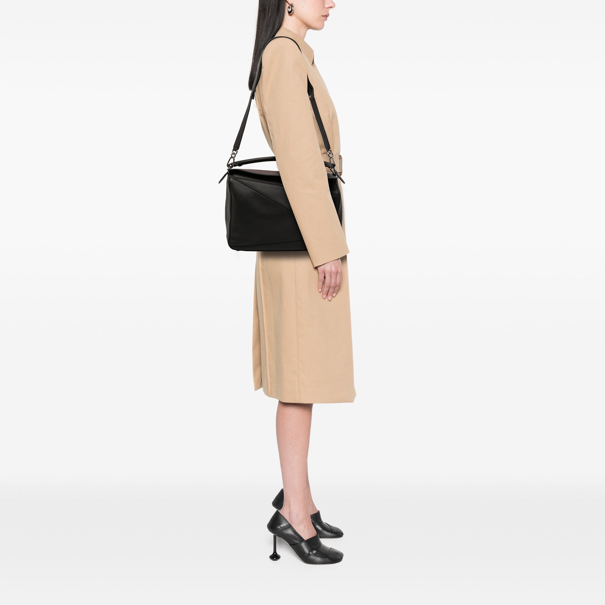 LOEWE Limited Edition Josef Albers Large Calfskin Geometric Puzzle Satchel - image 10