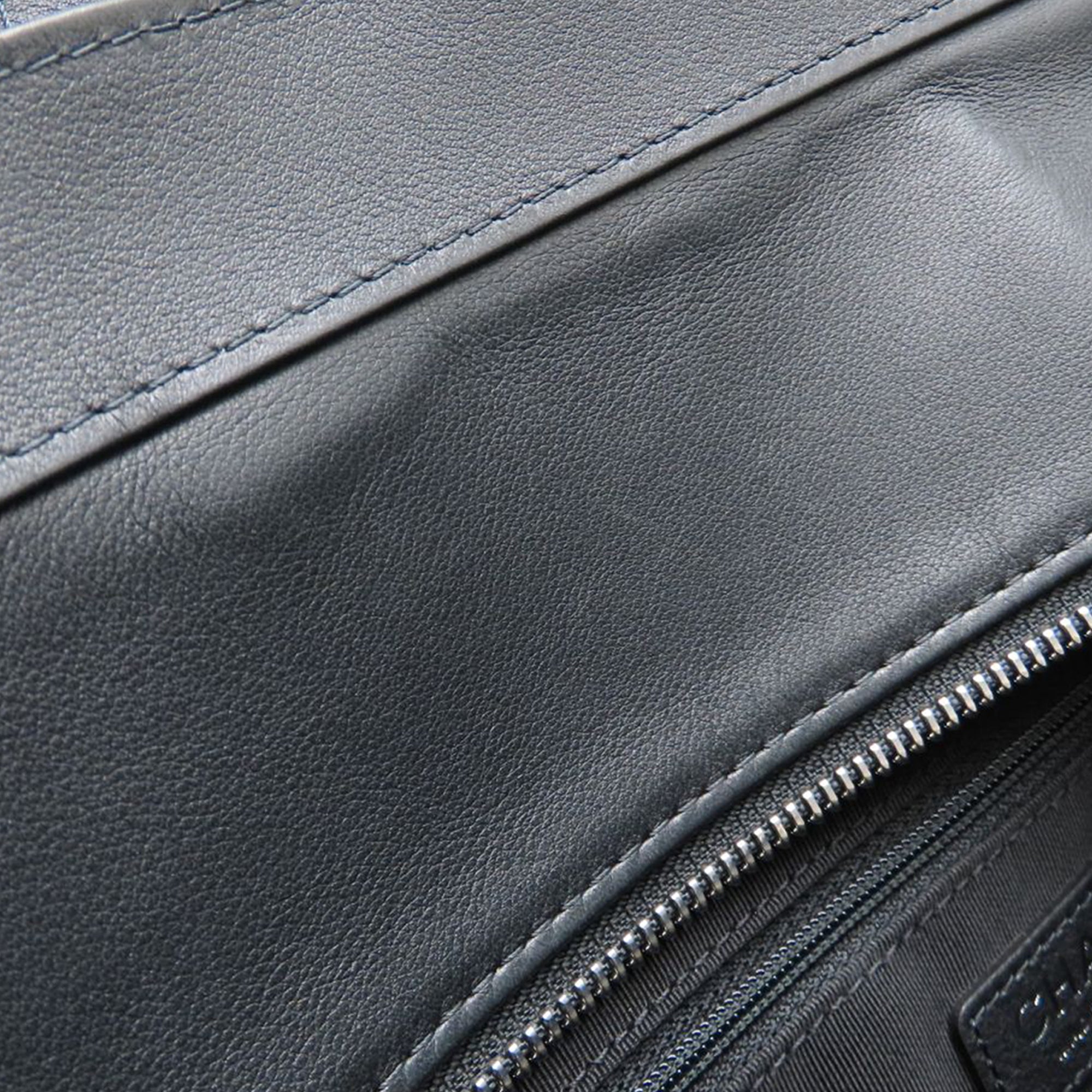 Chanel CC Quilted Calfskin Ultra Pocket Shopping Tote - image 10