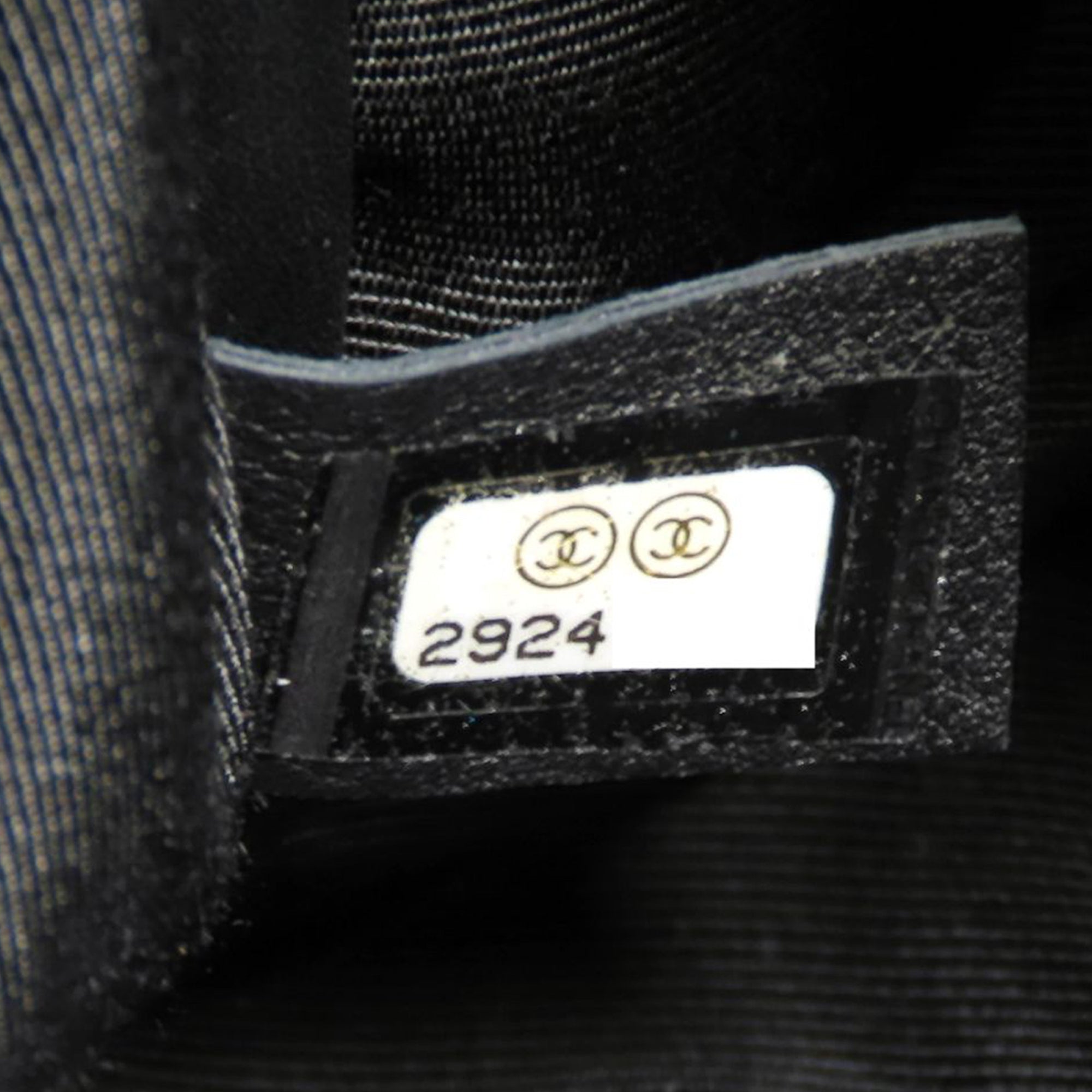 Chanel CC Quilted Calfskin Ultra Pocket Shopping Tote - image 7