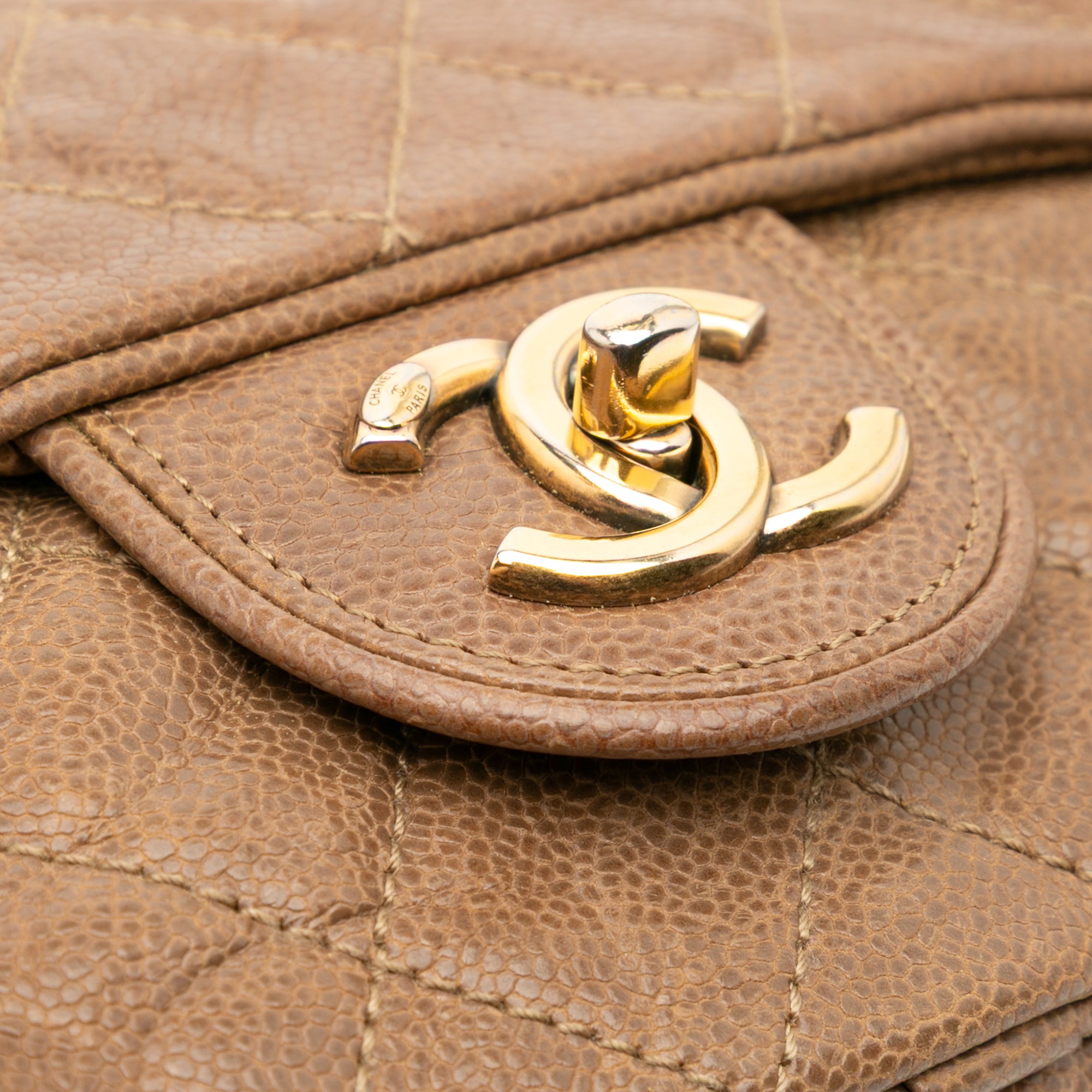 Chanel Large Quilted Caviar Shiva Flap - image 7