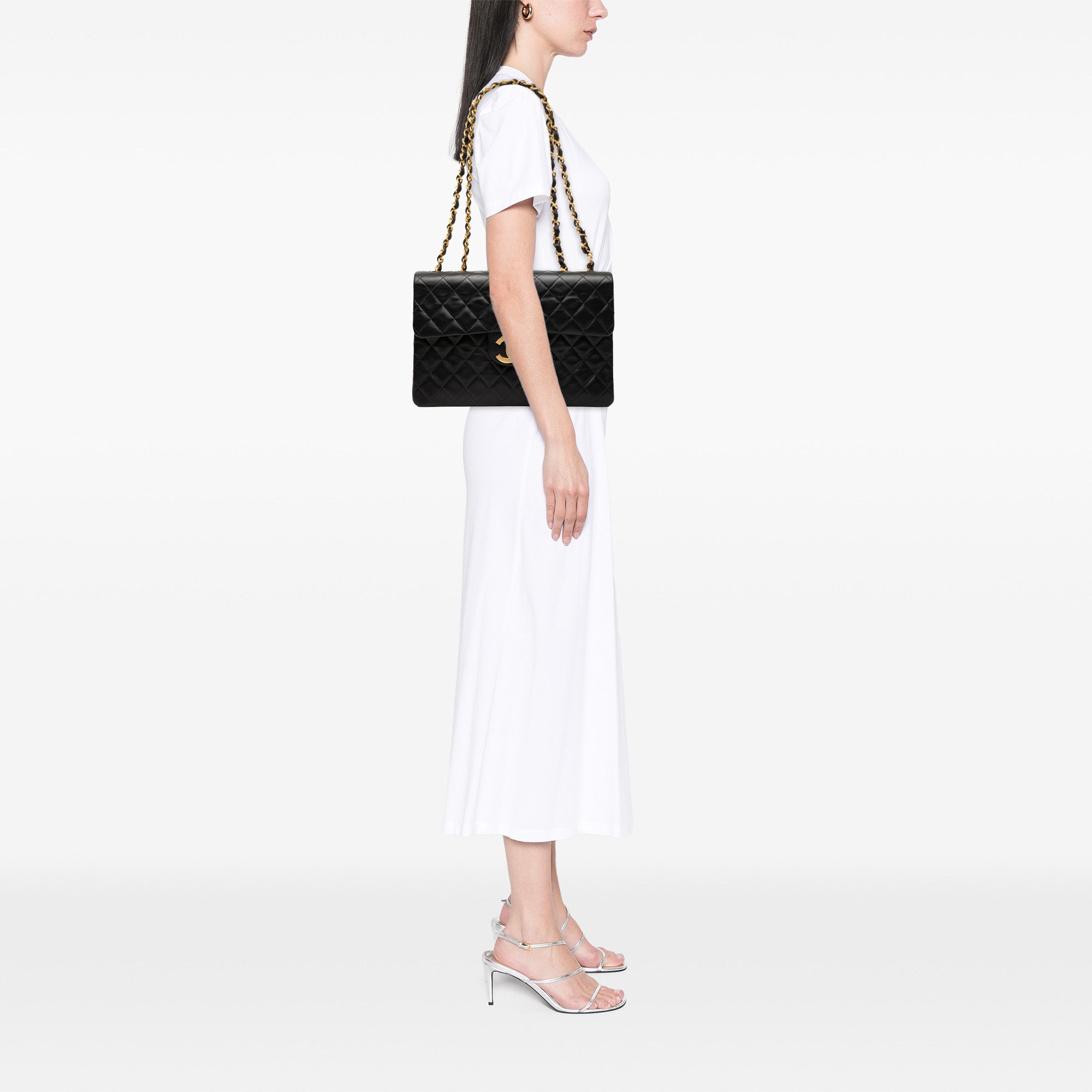 Chanel Maxi XL Classic Lambskin Single Flap - image 7