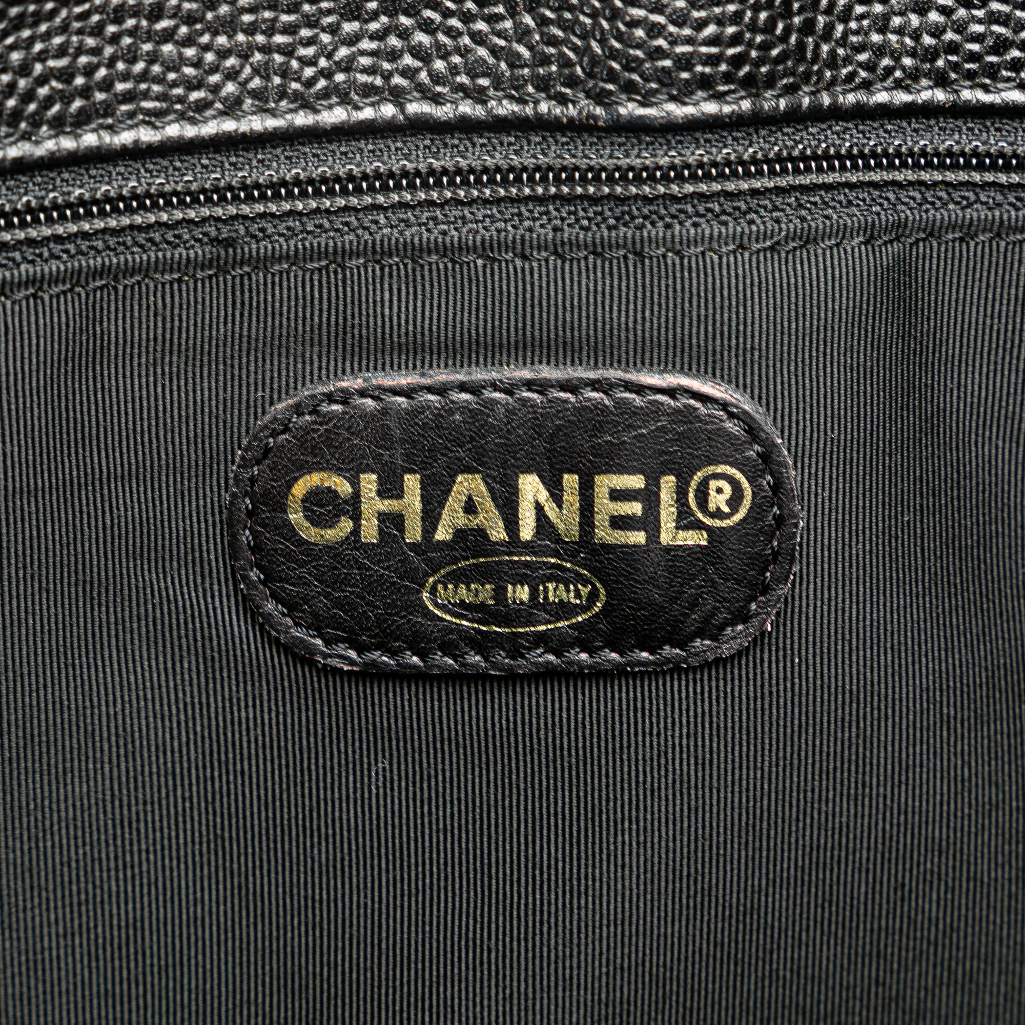 Chanel Caviar CC Shoulder Bag - image 5