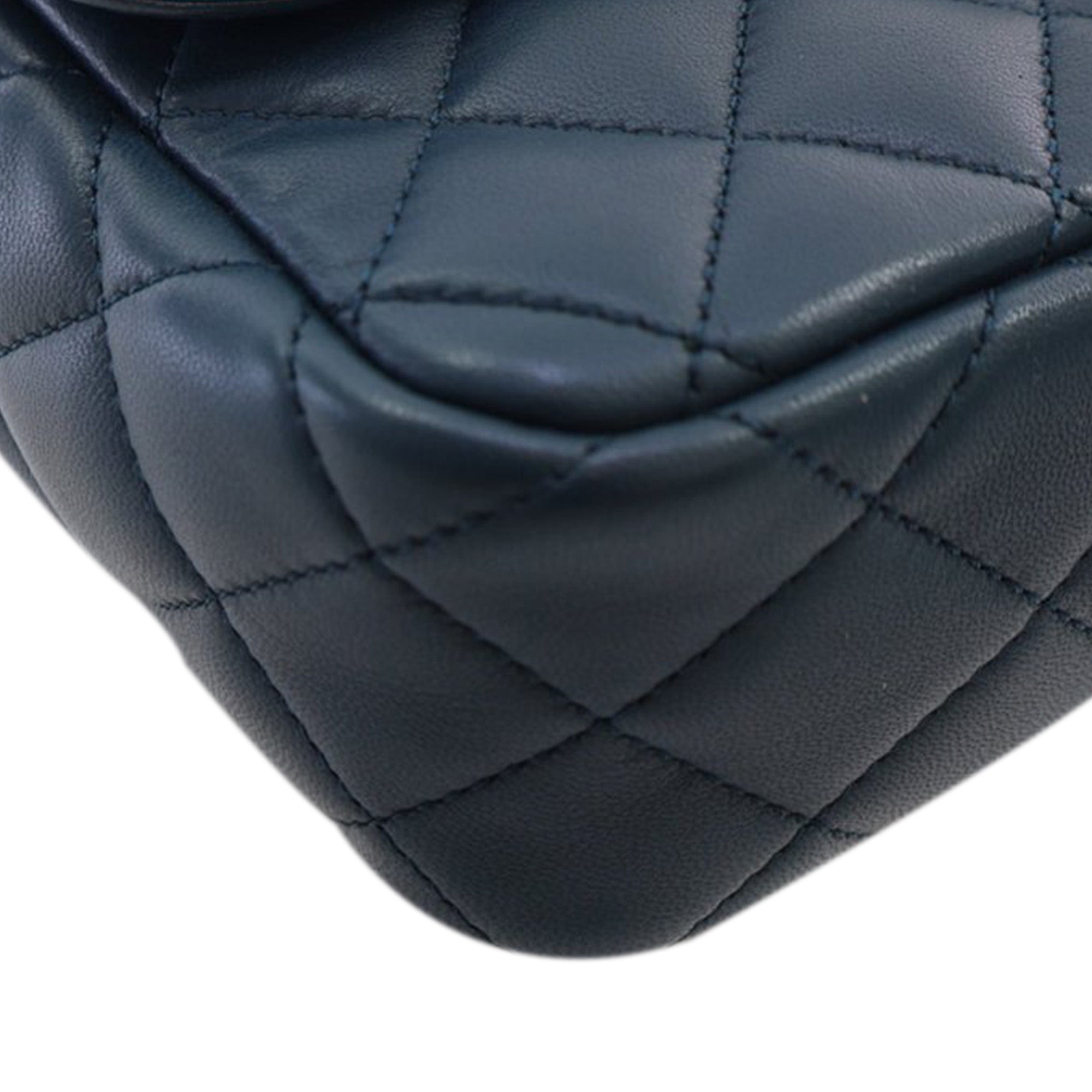 Chanel Medium Quilted Lambskin Two-Tone Day Flap - image 9