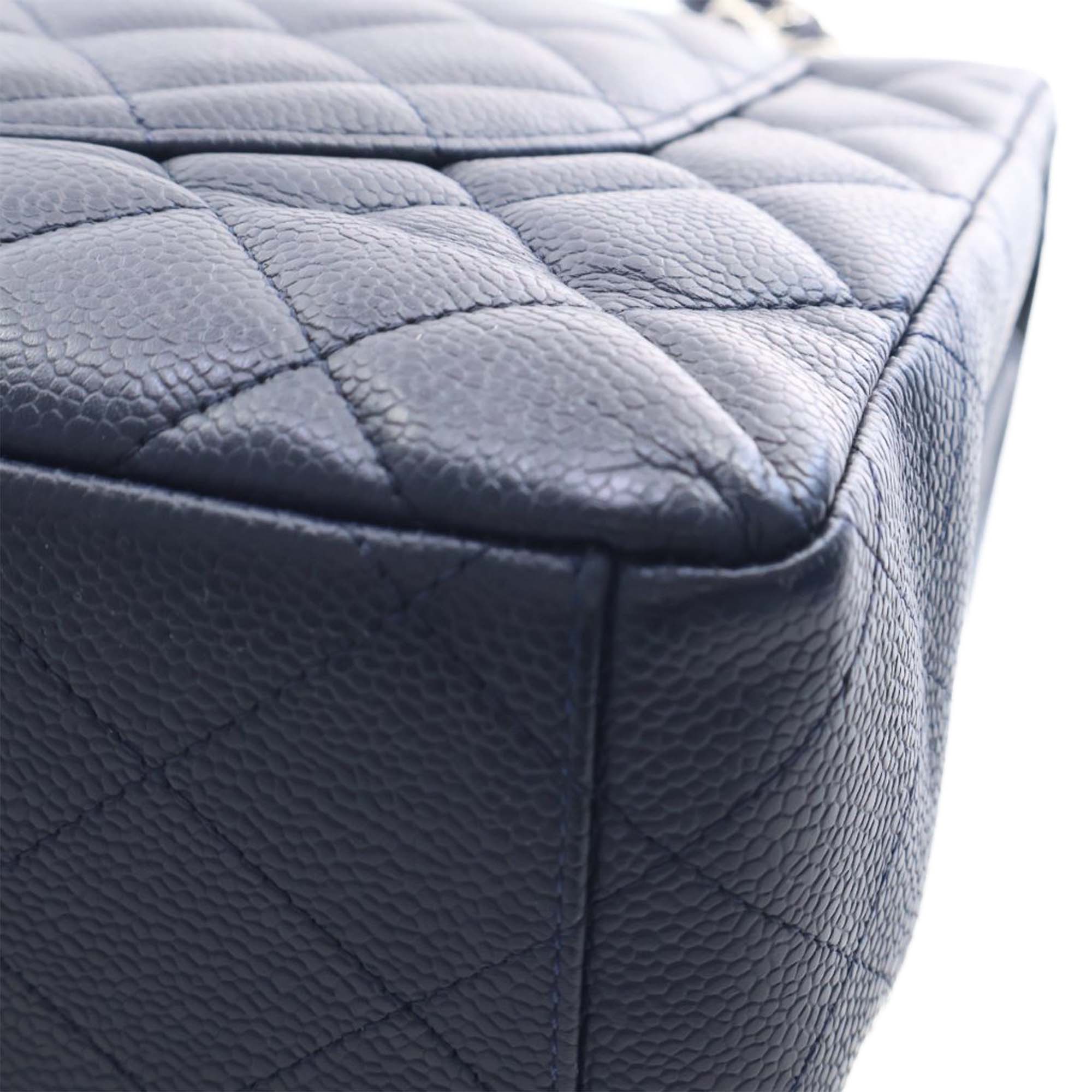 Chanel Maxi Classic Caviar Double Flap - image 8