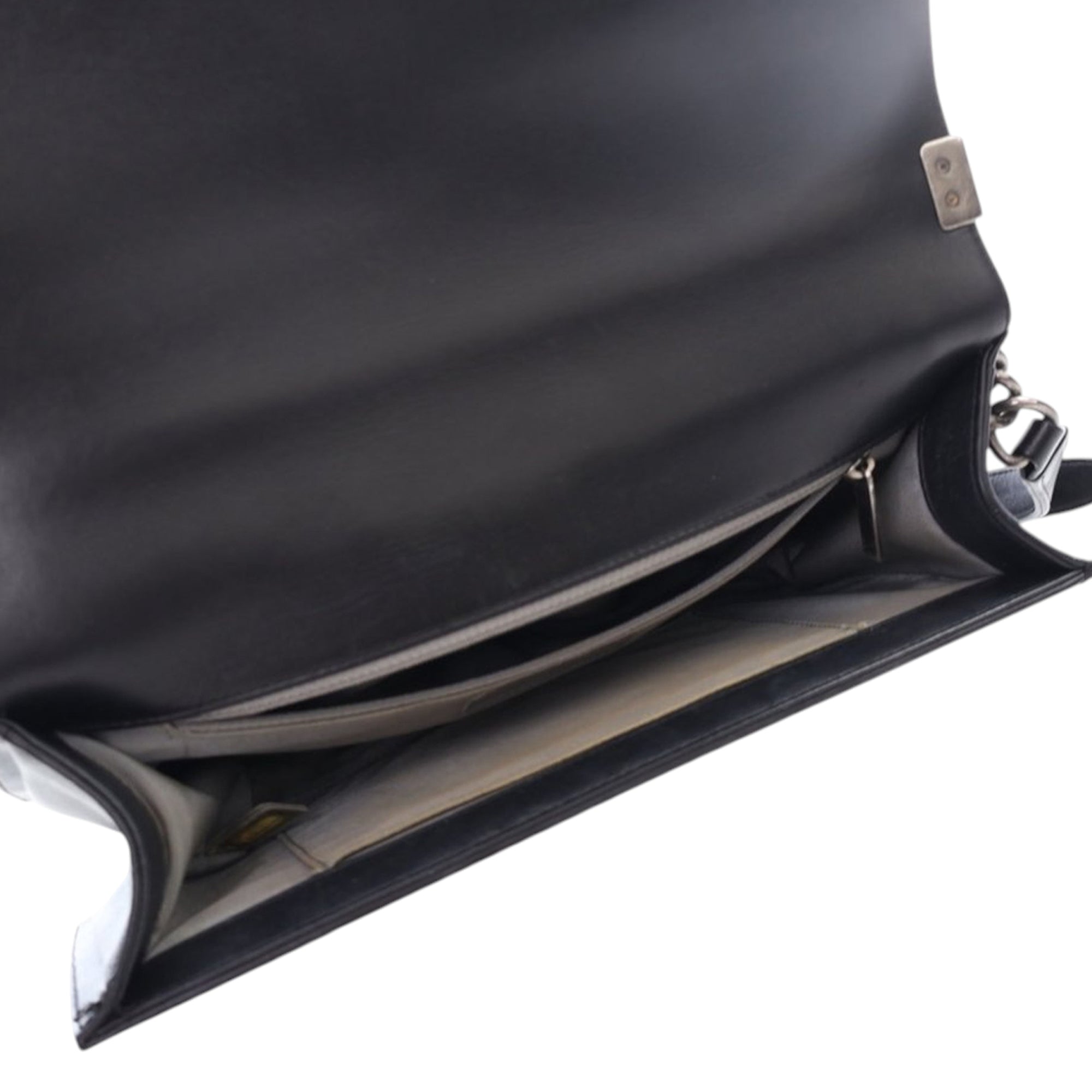 Chanel Medium Chevron Lambskin Boy Flap - image 5