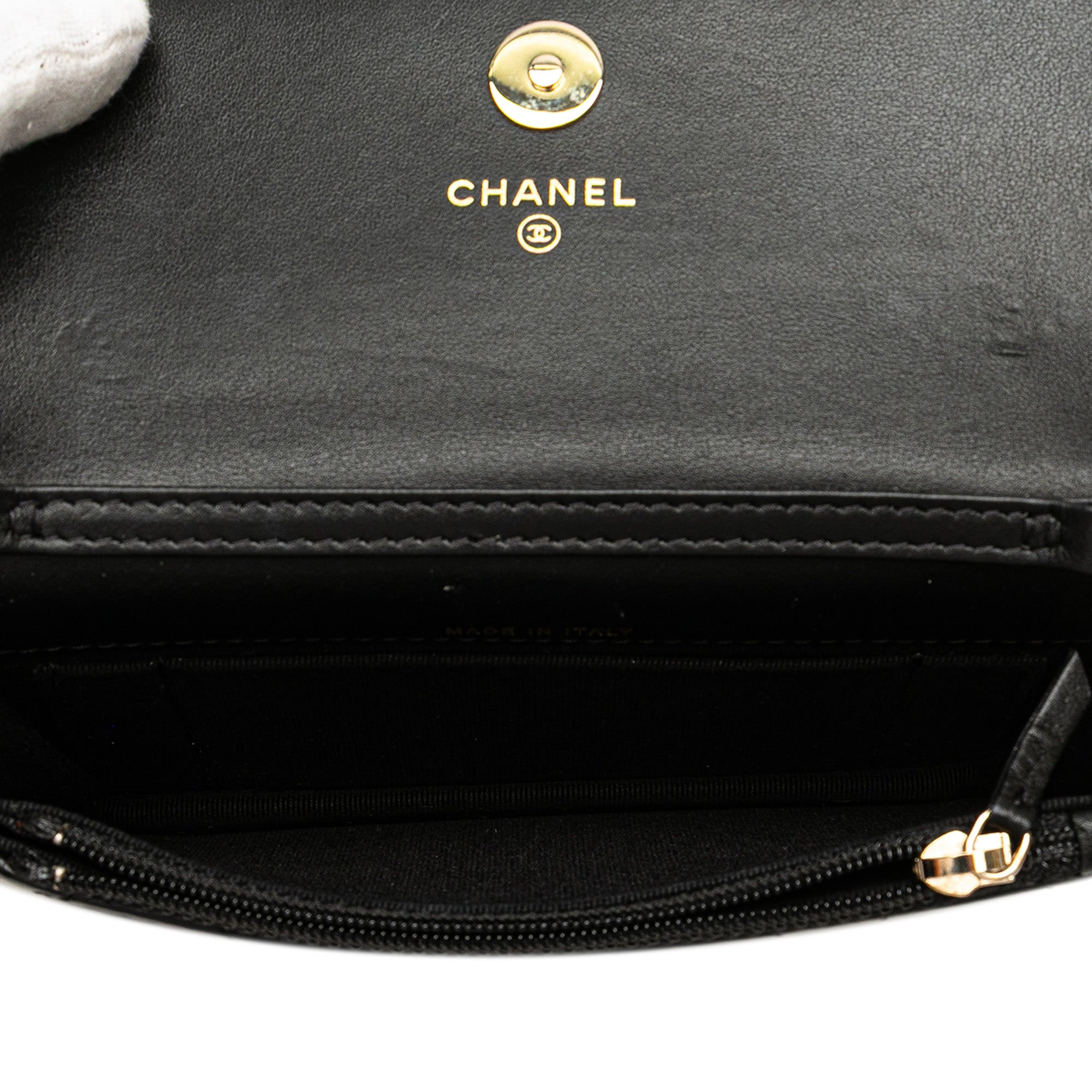 Chanel Quilted Calfskin Maxi Pearls Clutch With Chain - image 4