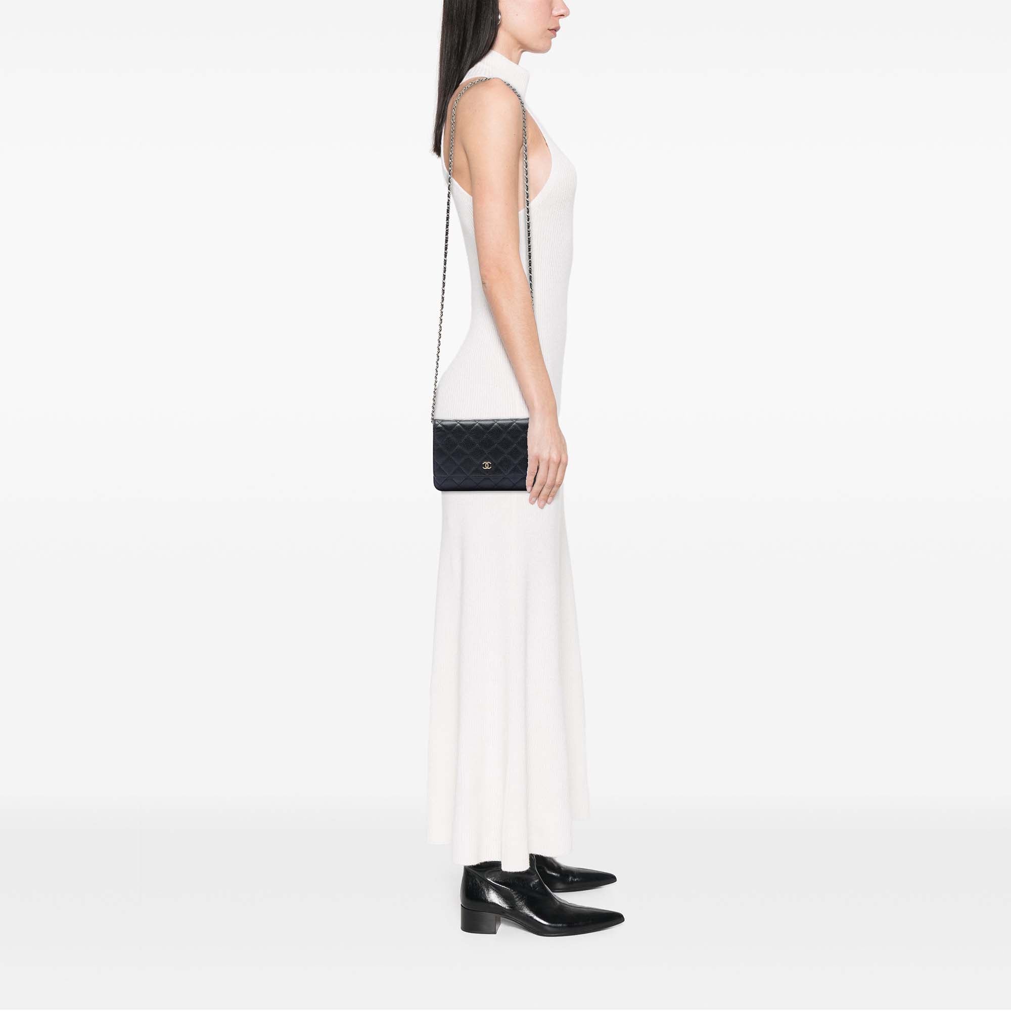 Chanel CC Quilted Caviar Wallet on Chain - image 7