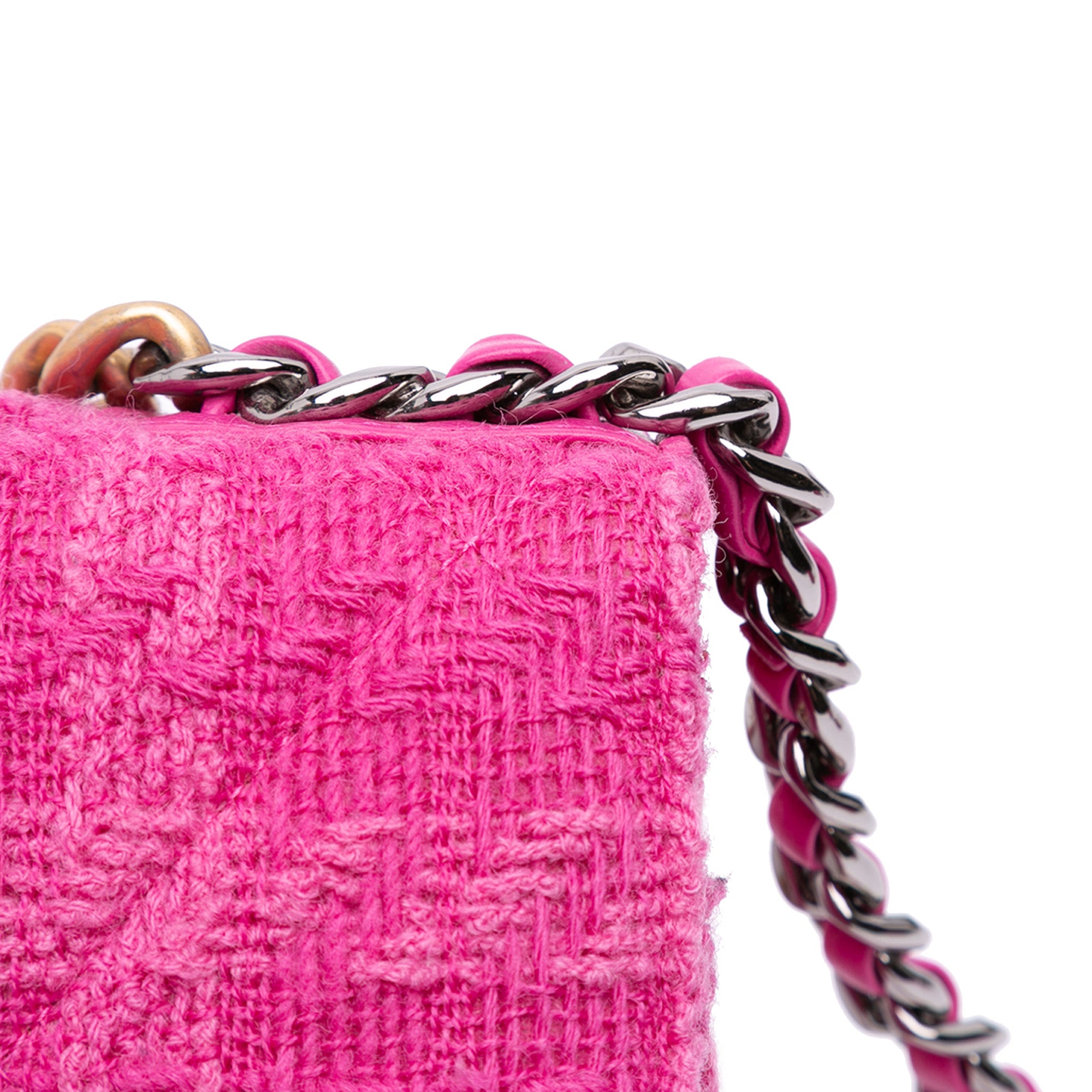 Chanel Tweed 19 Wallet On Chain - image 11