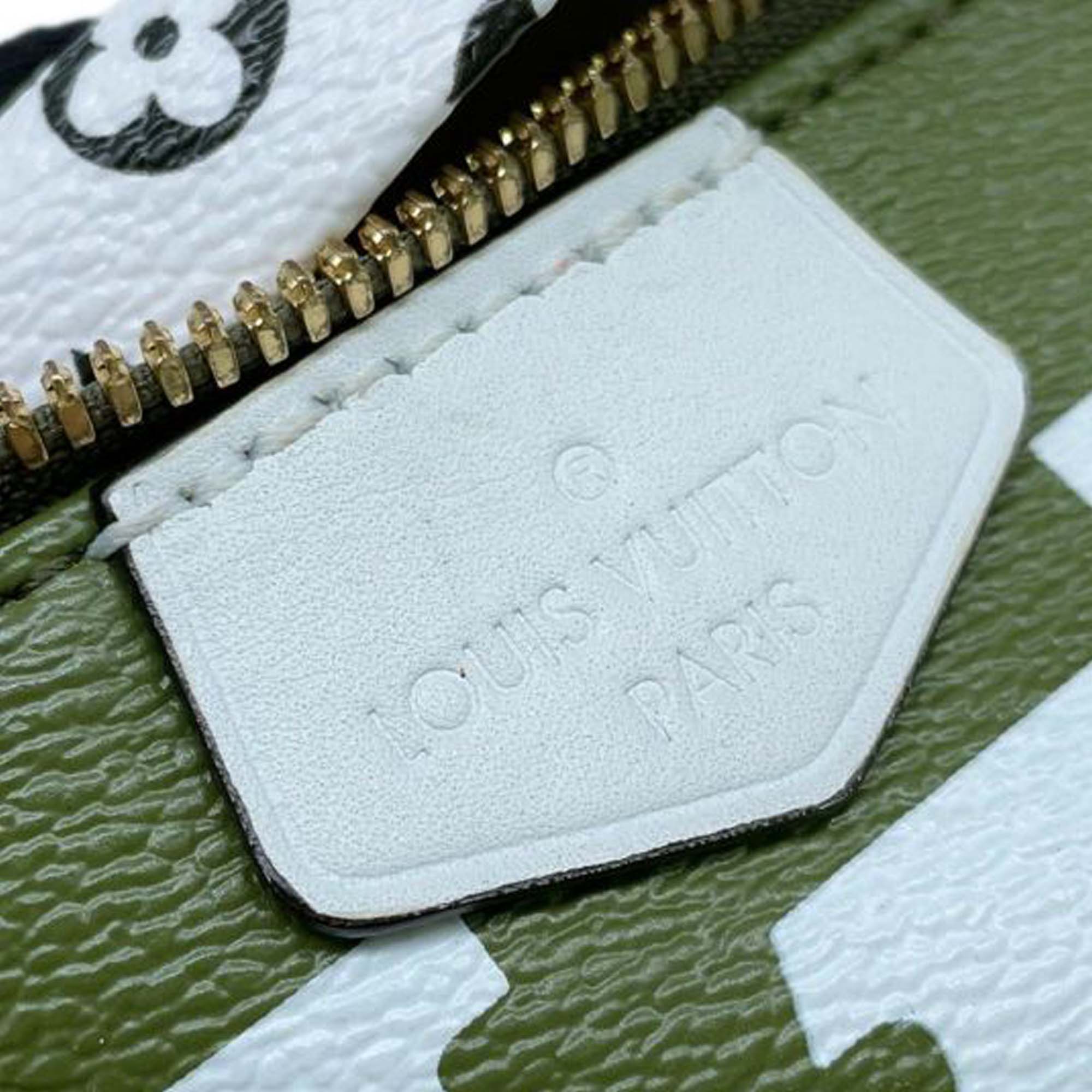 Louis Vuitton Monogram Giant Bumbag - image 9