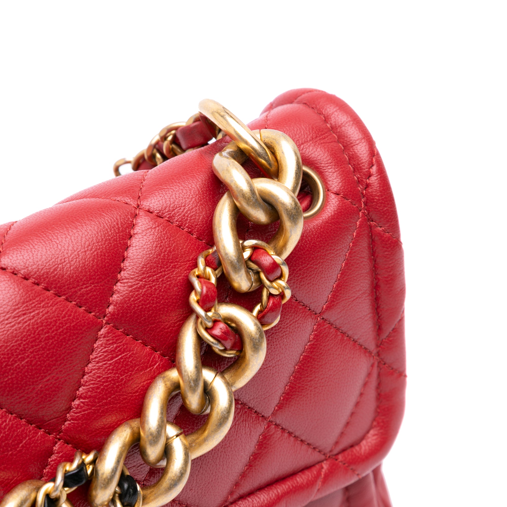 Chanel Small Quilted Lambskin Chain Link Flap - image 9