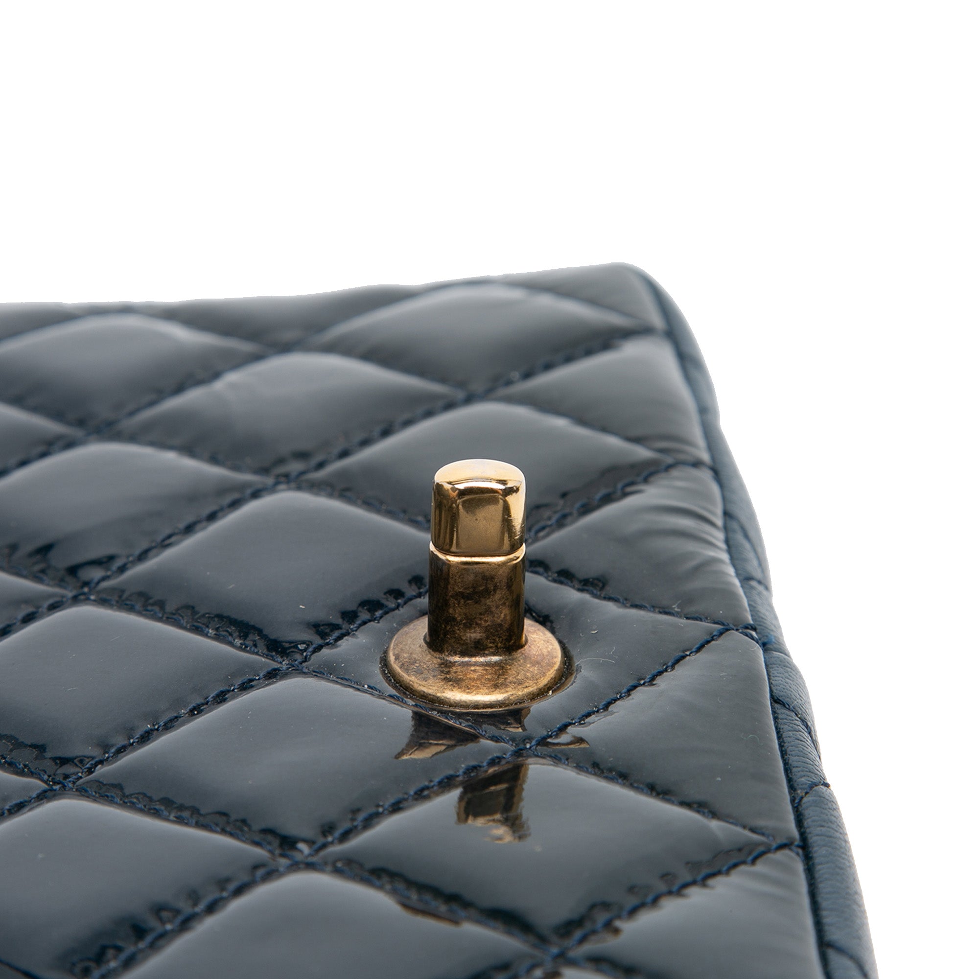 Chanel Paris-Salzburg Small Patent and Goatskin CC Eyelet Flap - image 10