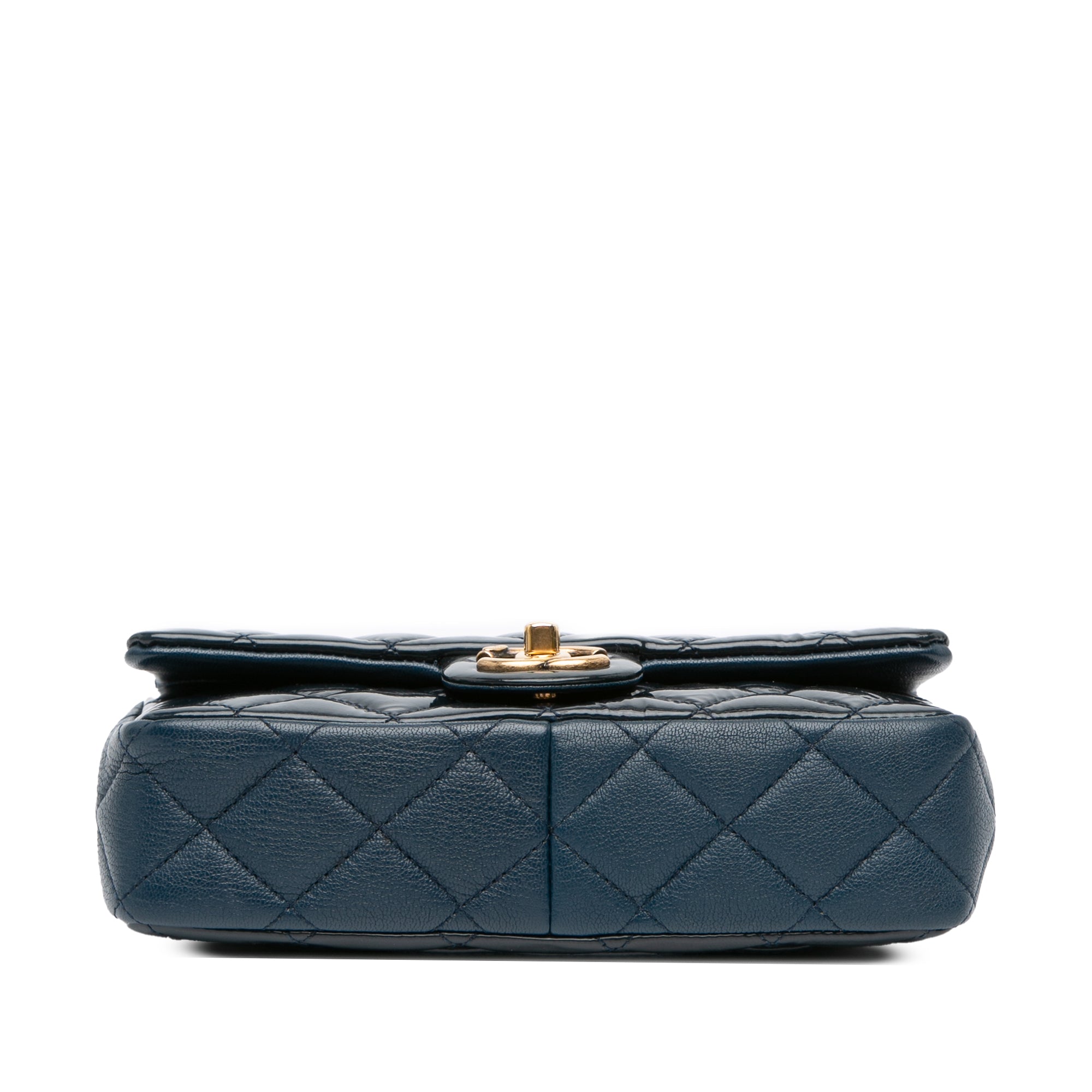 Chanel Paris-Salzburg Small Patent and Goatskin CC Eyelet Flap - image 3