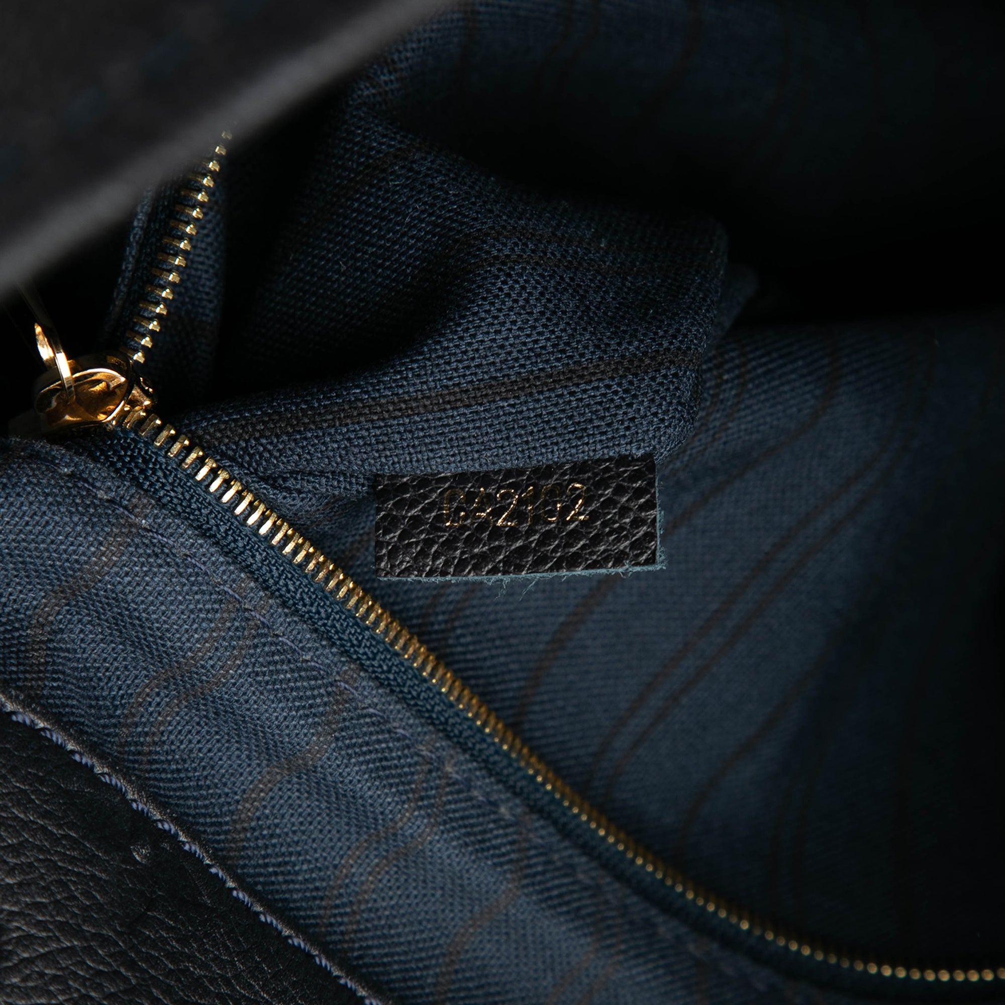 Louis Vuitton Monogram Empreinte Artsy MM - image 6