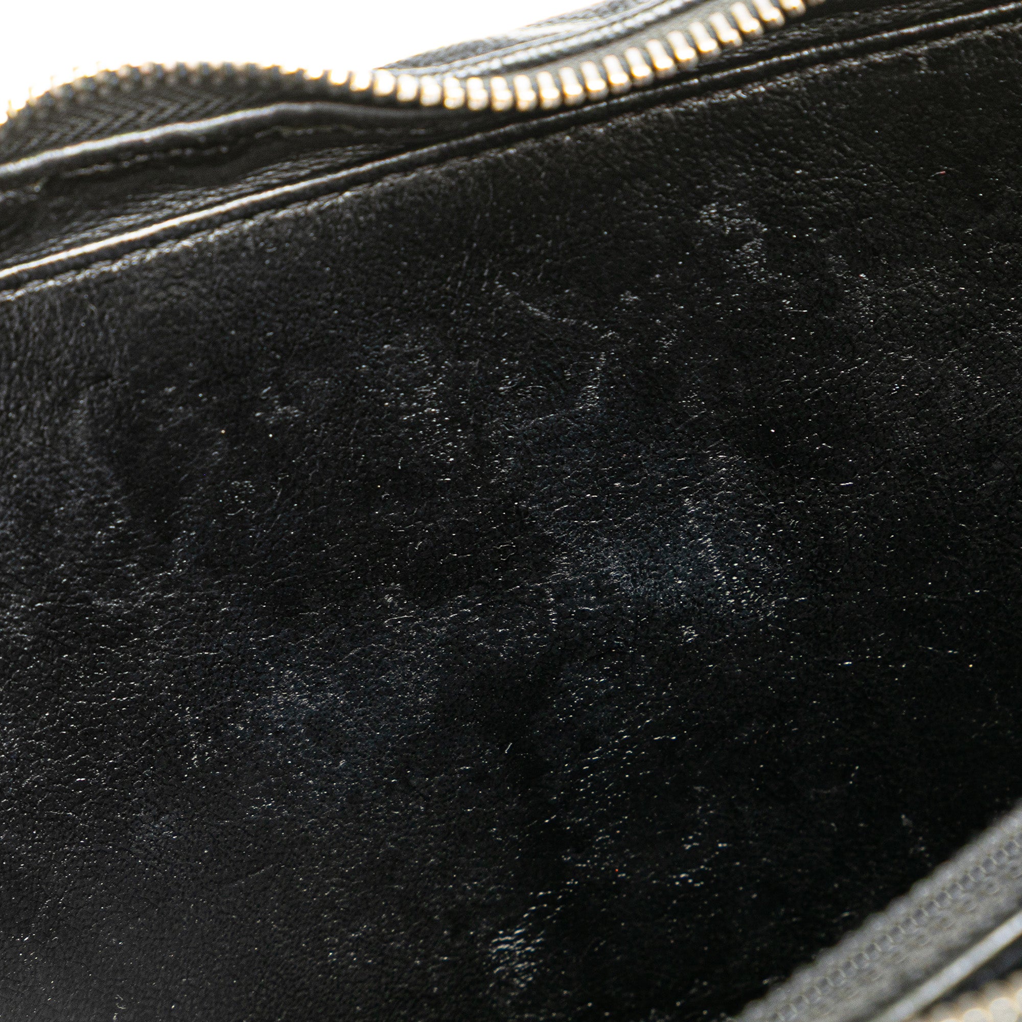 Chanel Medium Caviar CC Filigree Vanity Case - image 7