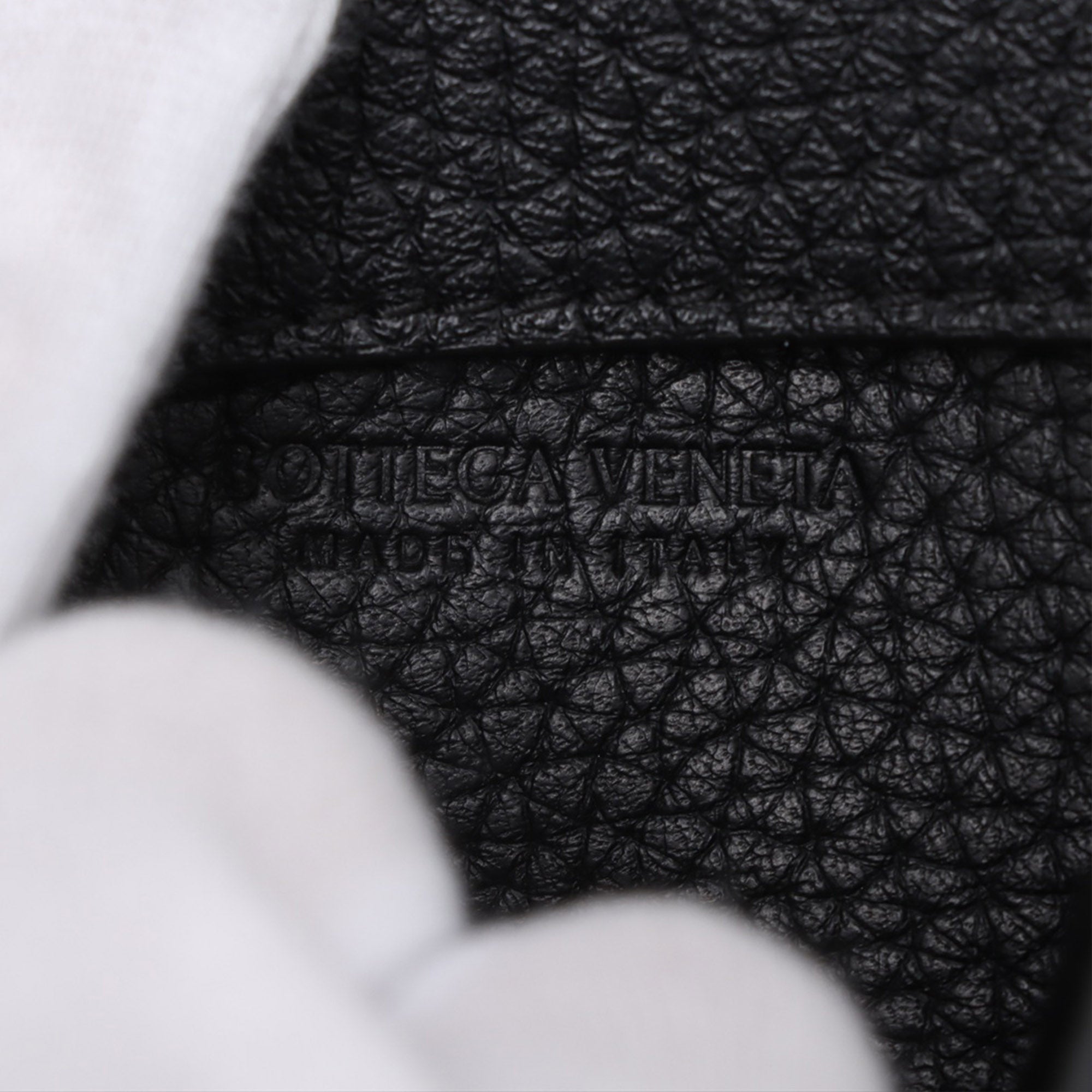 Bottega Veneta Grained Calfskin Intreccio Diago Belt Bag - image 4