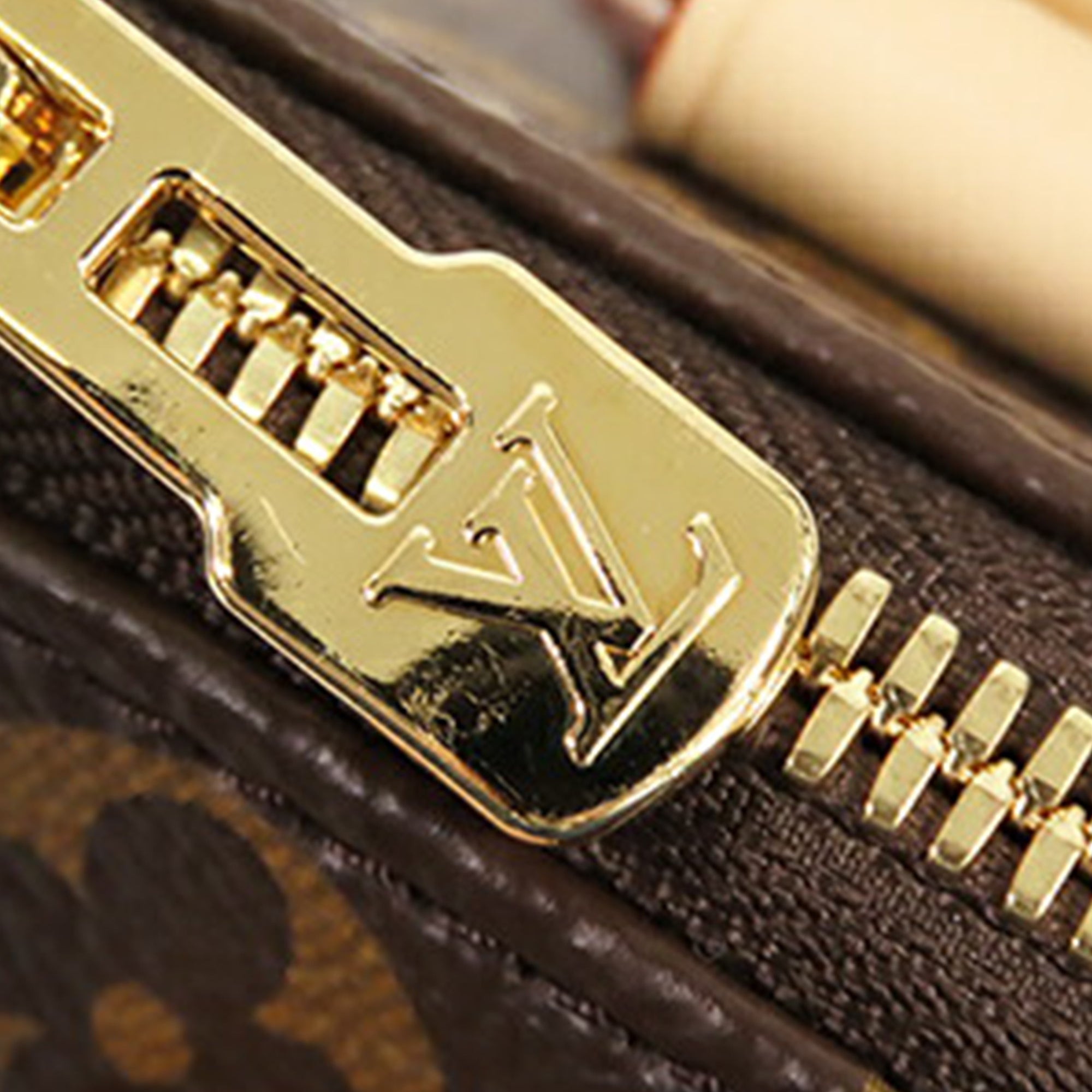 Louis Vuitton Monogram Speedy Bandouliere 20 - image 6