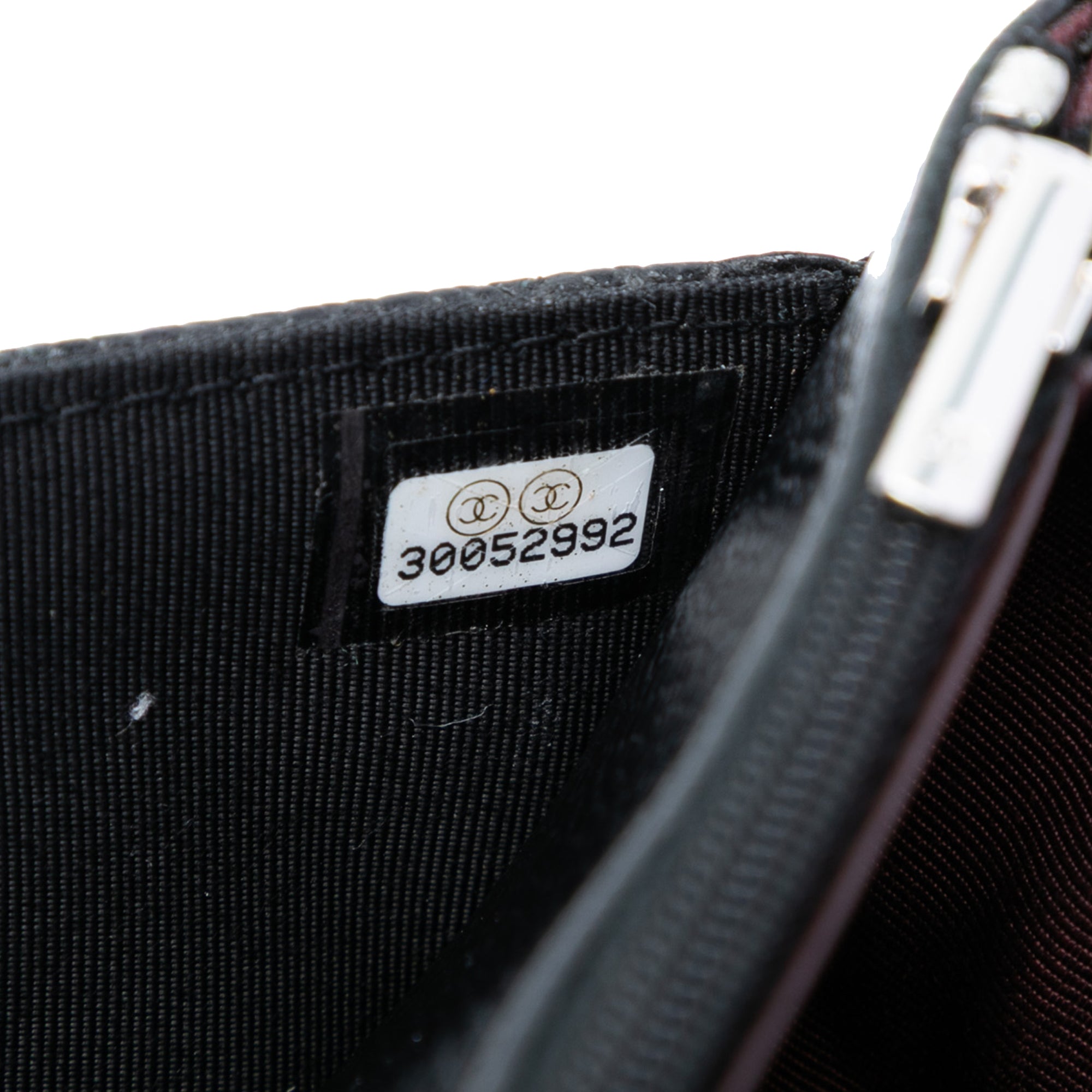 Chanel CC Quilted Caviar Wallet on Chain - image 5