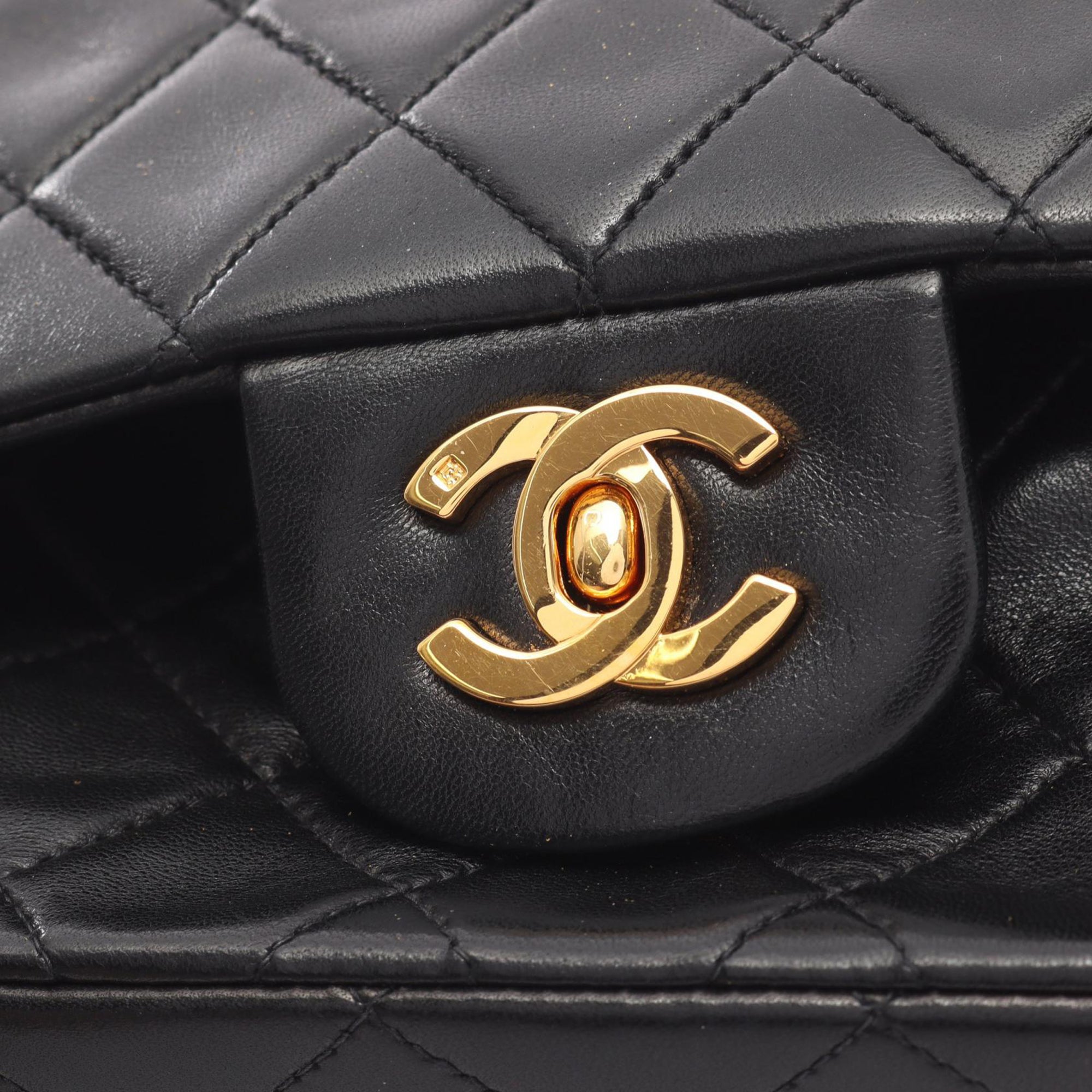 Chanel Medium Classic Lambskin Double Flap - image 7