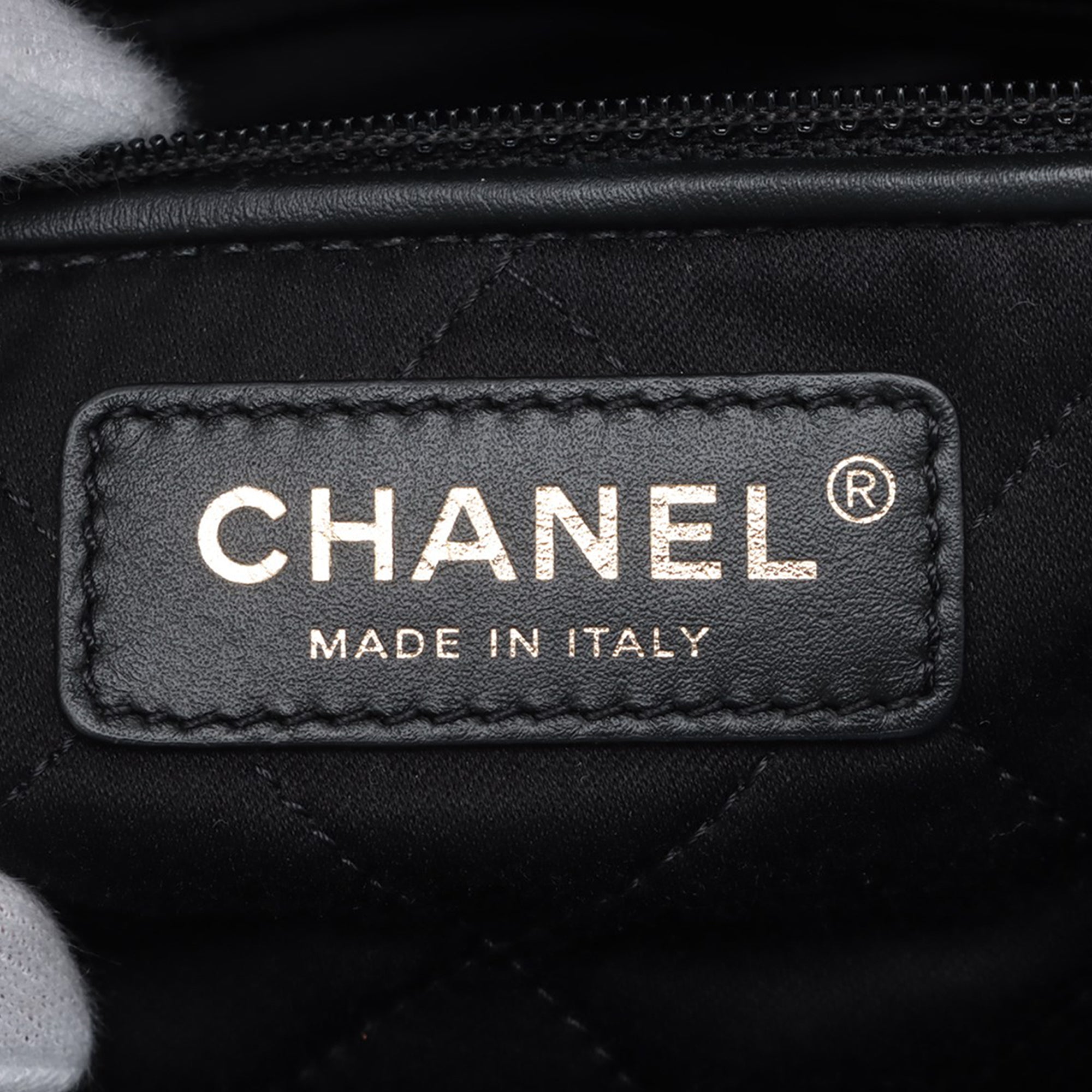 Chanel Large Quilted Shiny Calfskin 22 Backpack - image 5