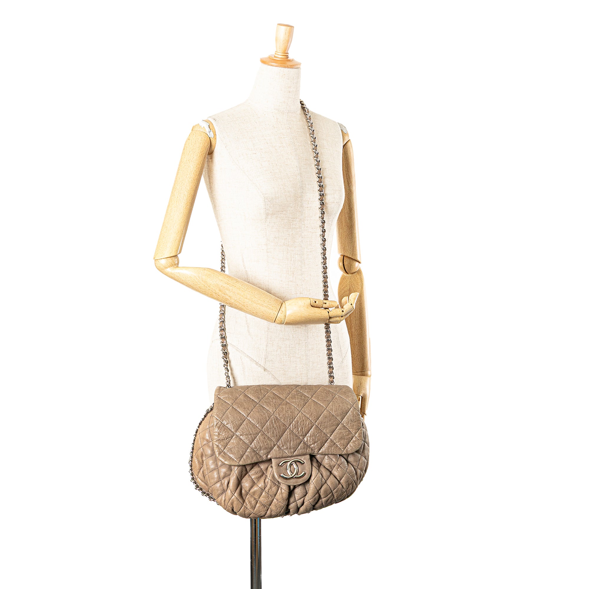 Chanel Large Washed Lambskin Chain Around Flap - image 13