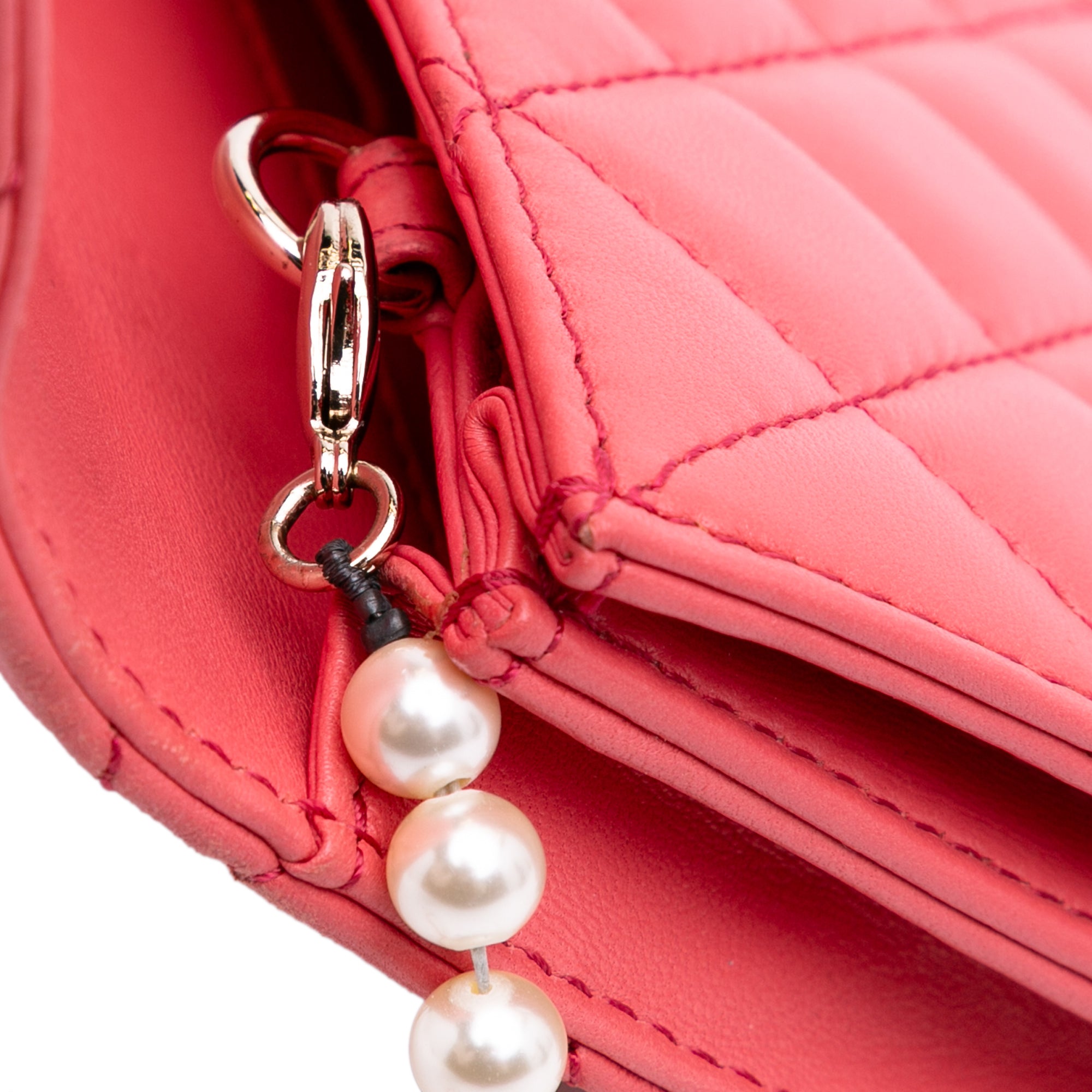 Chanel Quilted Lambskin Pearl Chain East West Single Flap - image 10