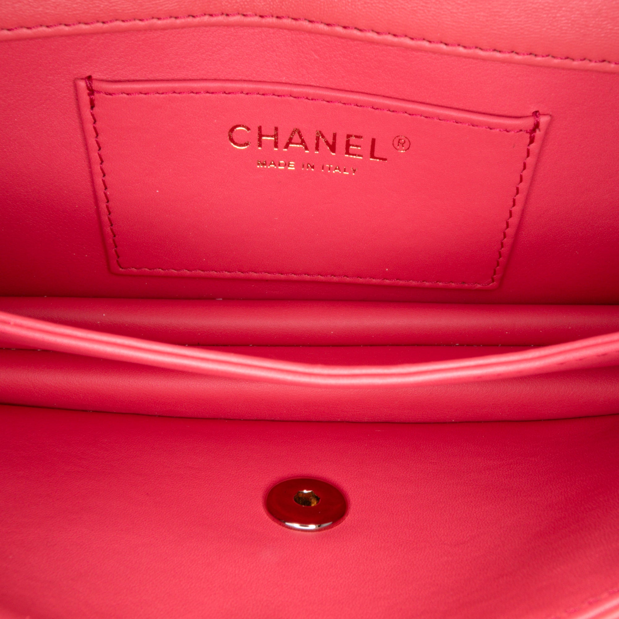 Chanel Quilted Lambskin Pearl Chain East West Single Flap - image 4
