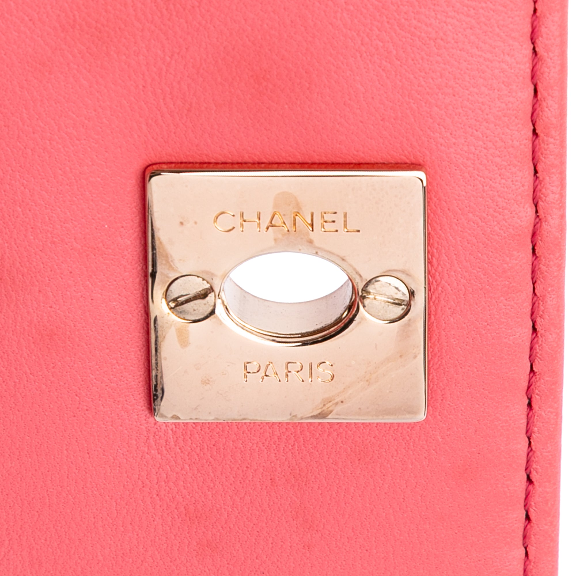 Chanel Quilted Lambskin Pearl Chain East West Single Flap - image 7