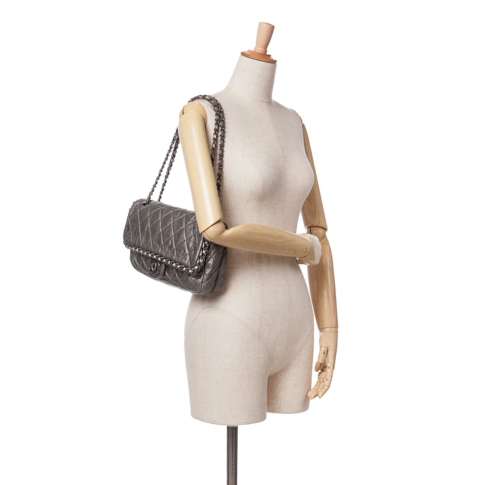 Chanel Medium Quilted Metallic Aged Calfskin Chain Me Flap - image 11