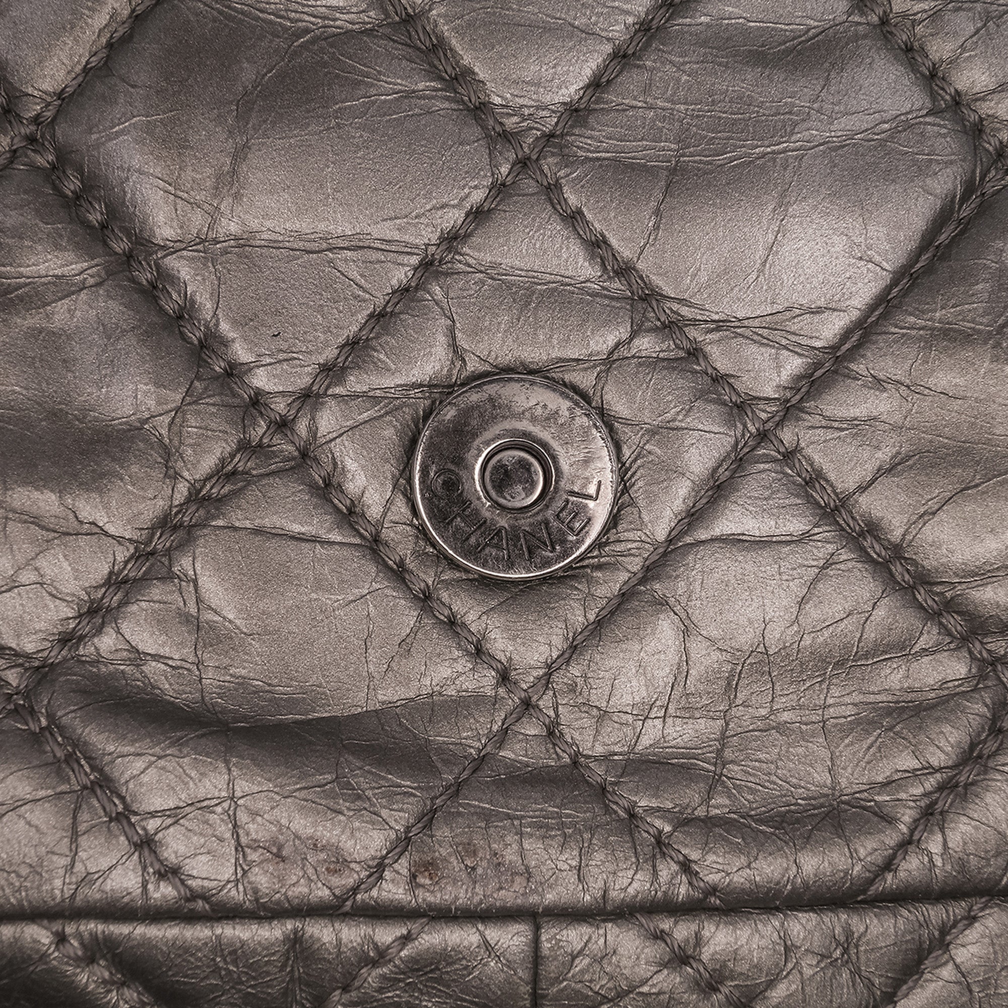 Chanel Medium Quilted Metallic Aged Calfskin Chain Me Flap - image 7
