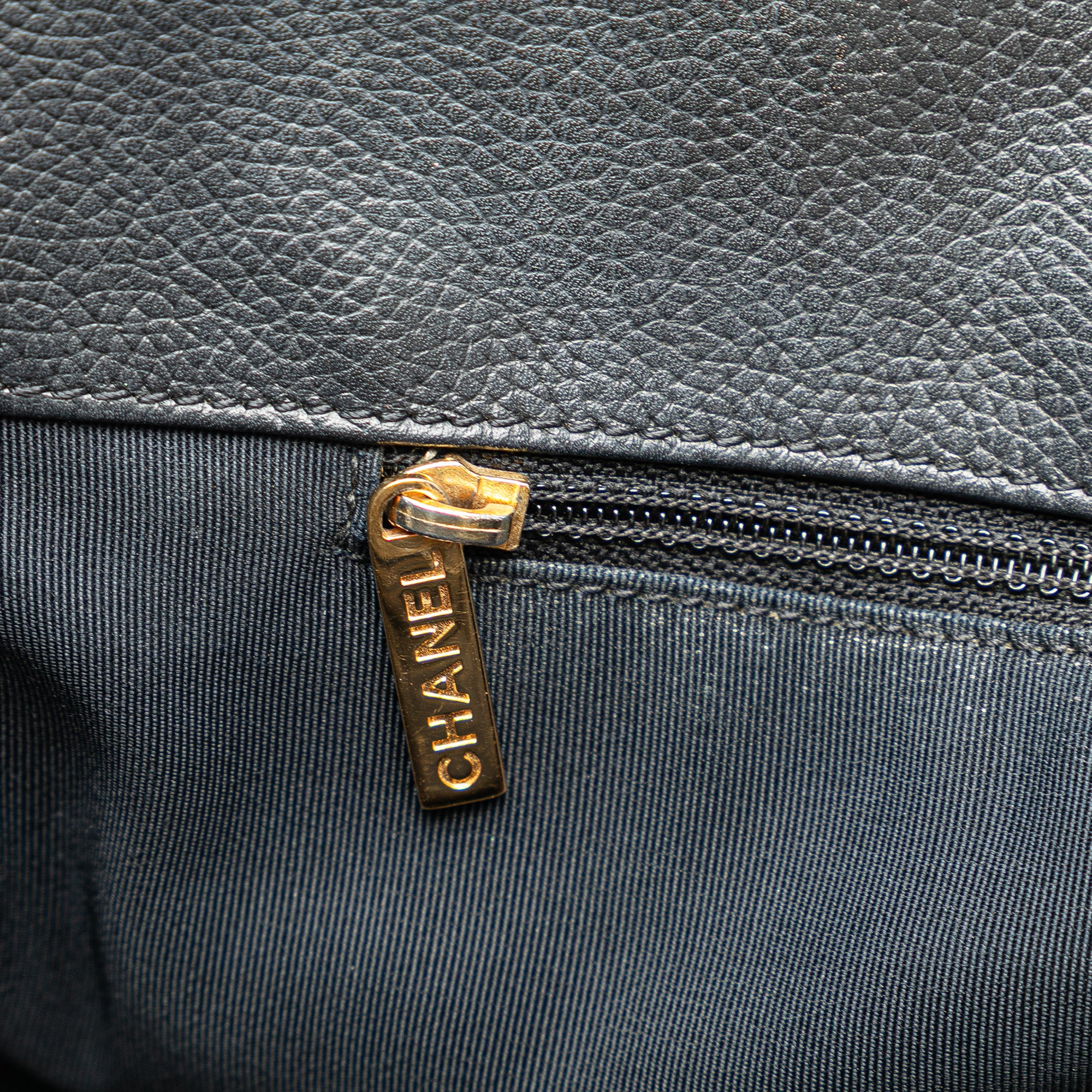 Chanel Medium Calfskin Executive Cerf Tote - image 8