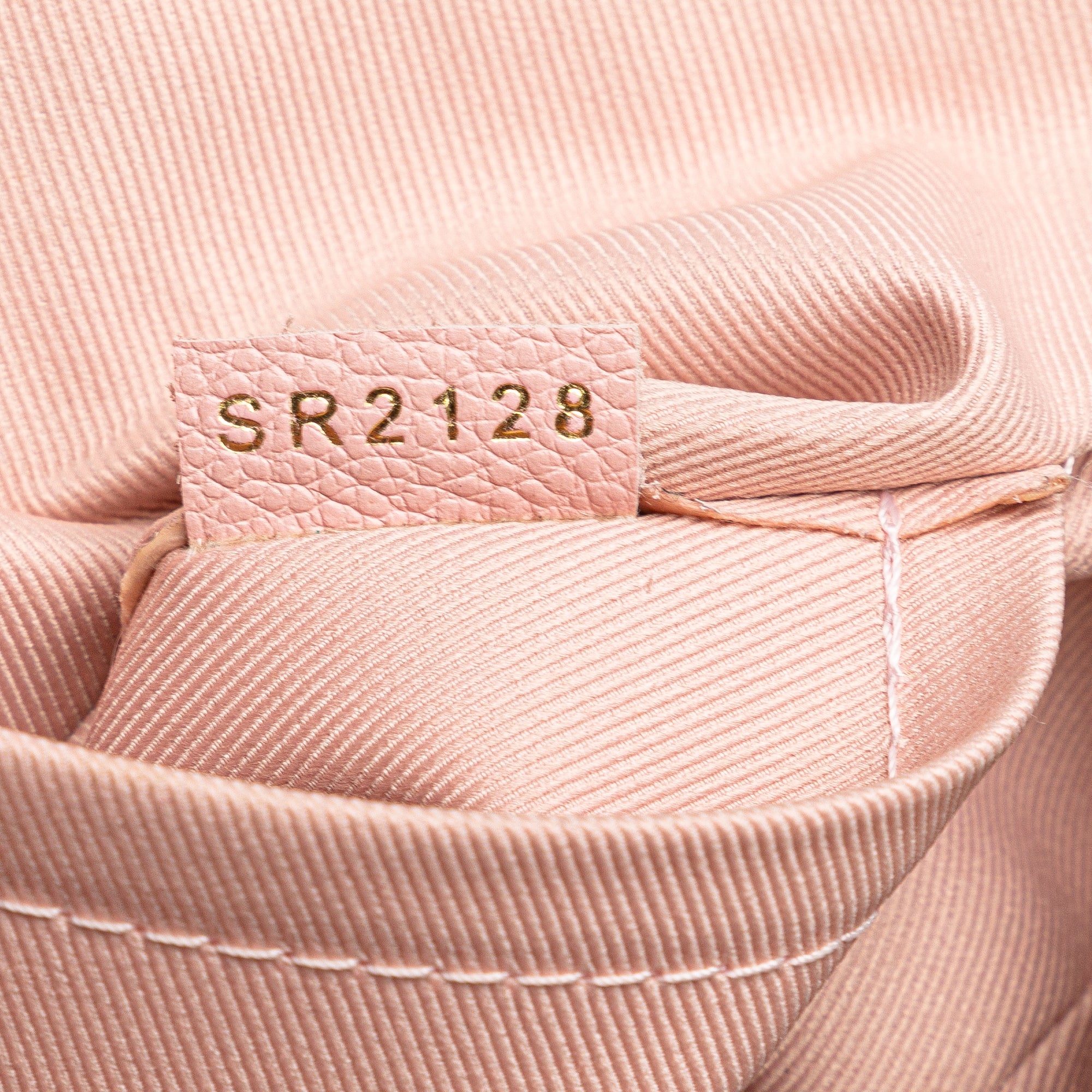 Louis Vuitton Damier Ebene Clapton - image 8