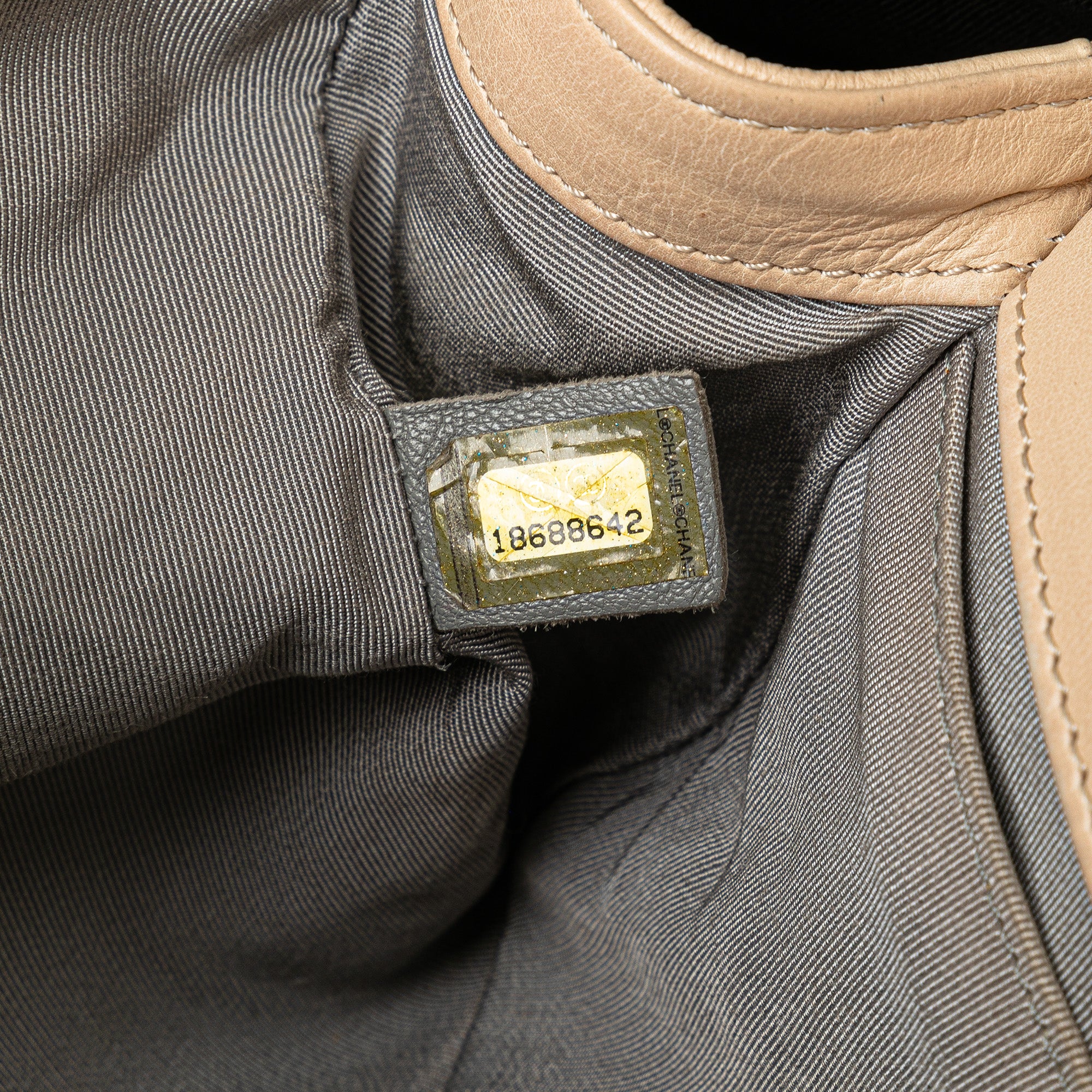 Chanel Old Medium Aged Calfskin Double Stitch Boy Flap - image 6