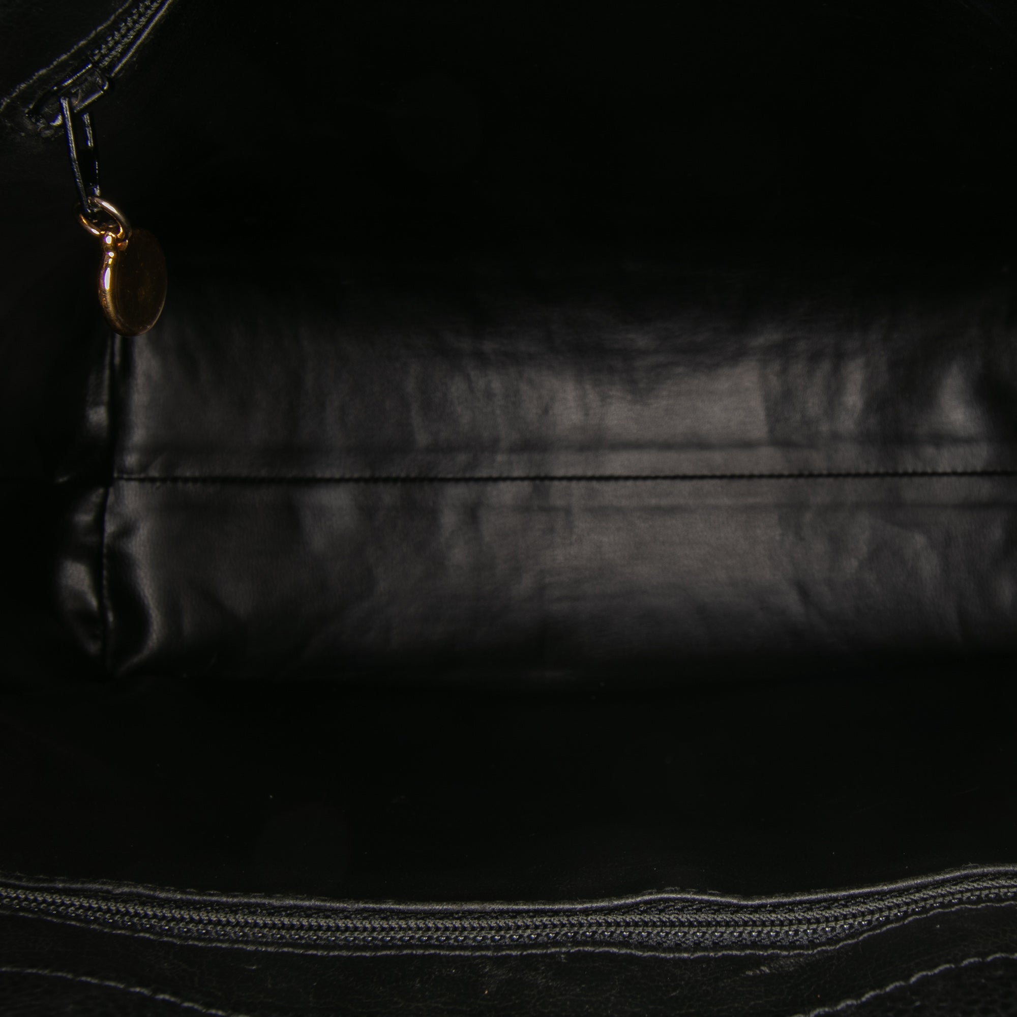 Chanel Caviar Front Pocket Chain Tote - image 4