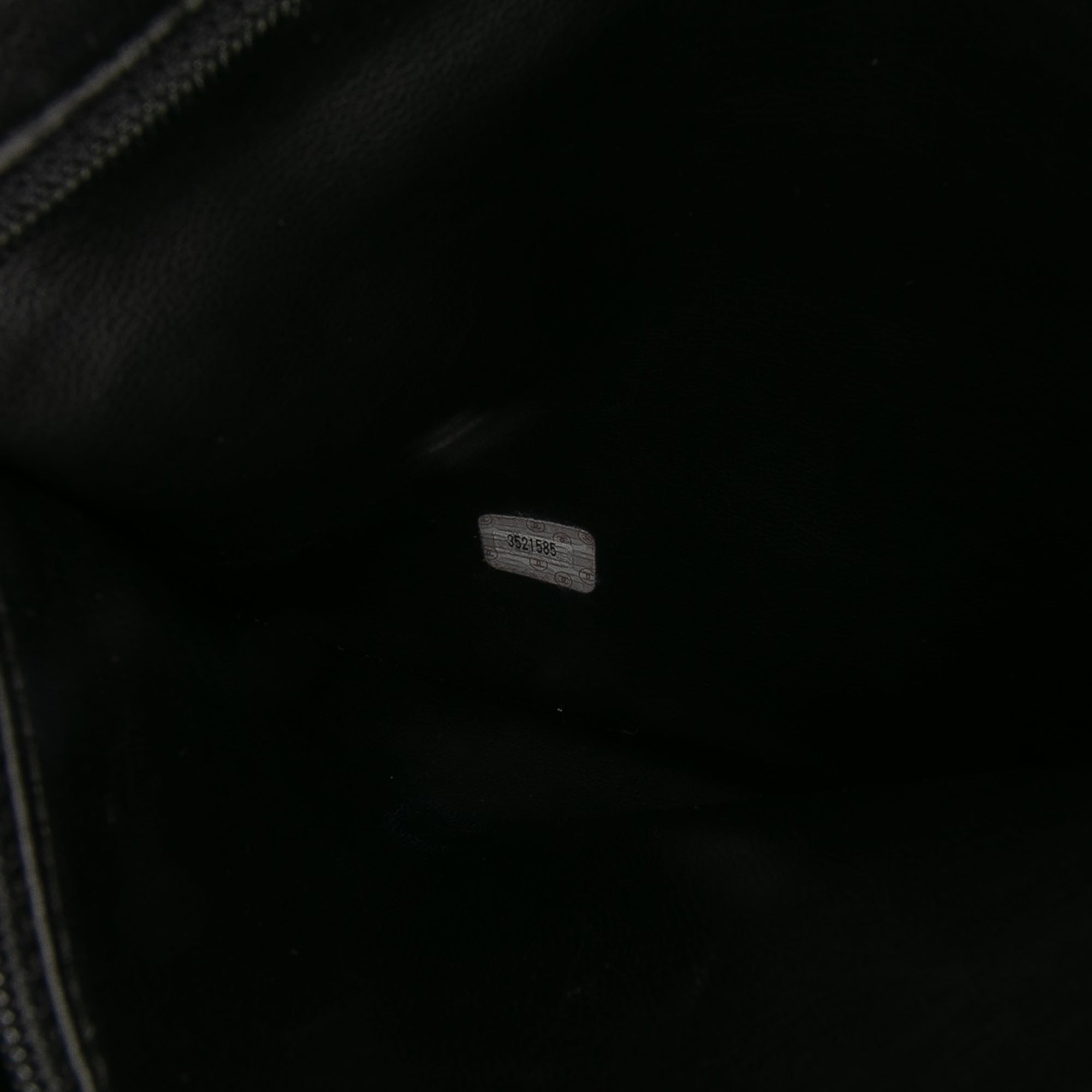 Chanel Caviar Front Pocket Chain Tote - image 6