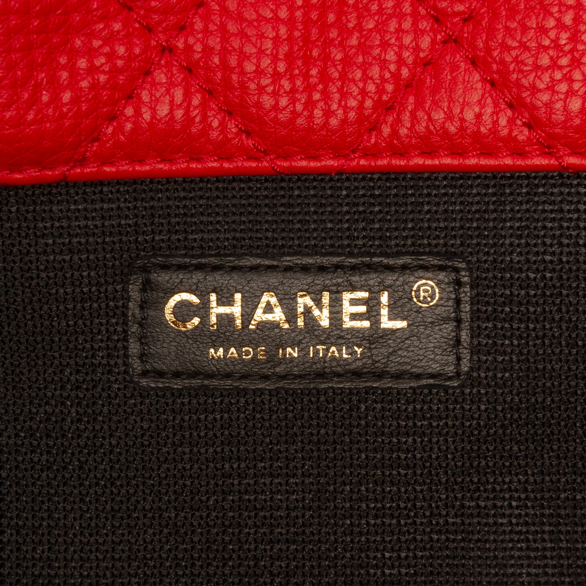 Chanel XXL Quilted Calfskin Travel Flap - image 5