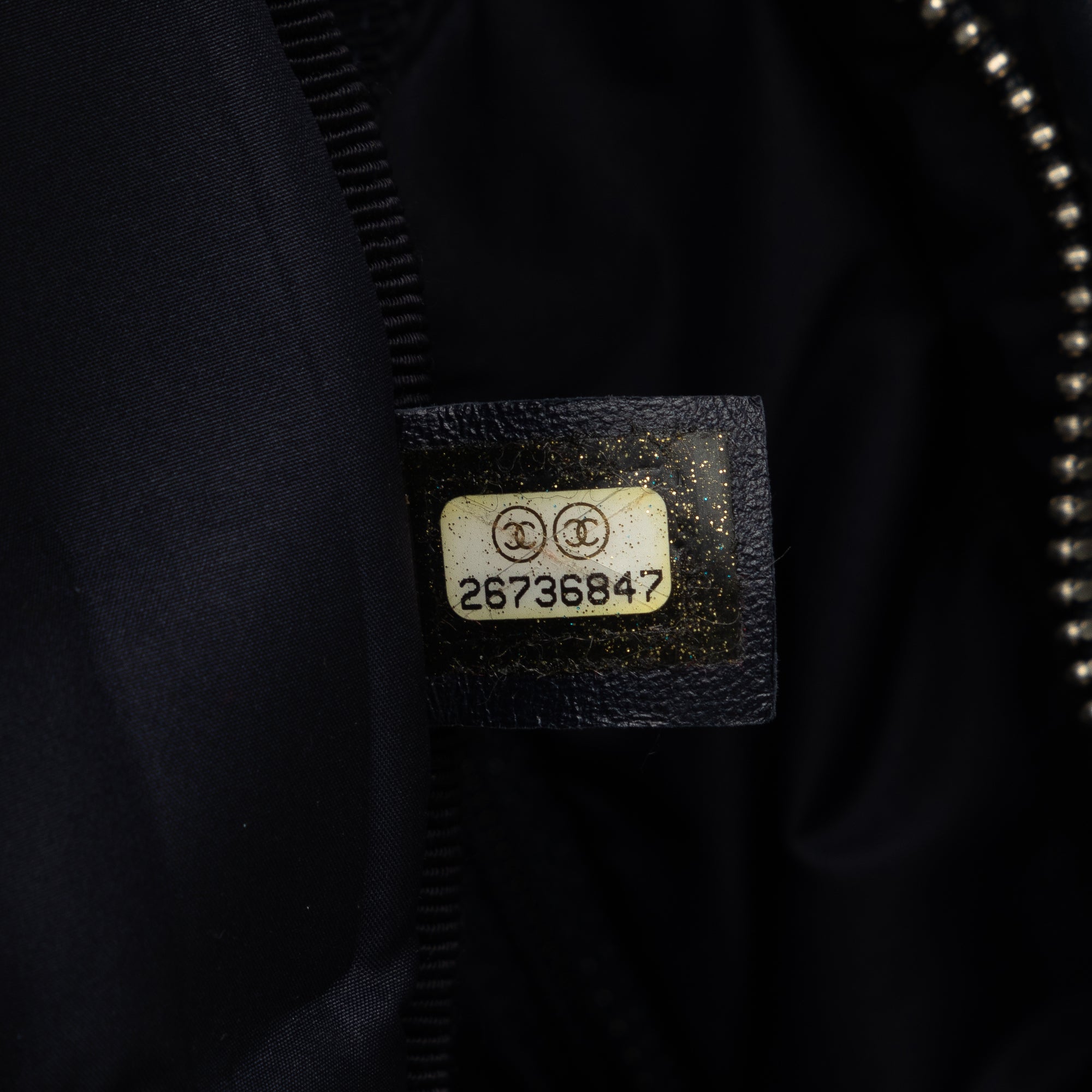 Chanel Doudoune Crossbody Bag - image 8