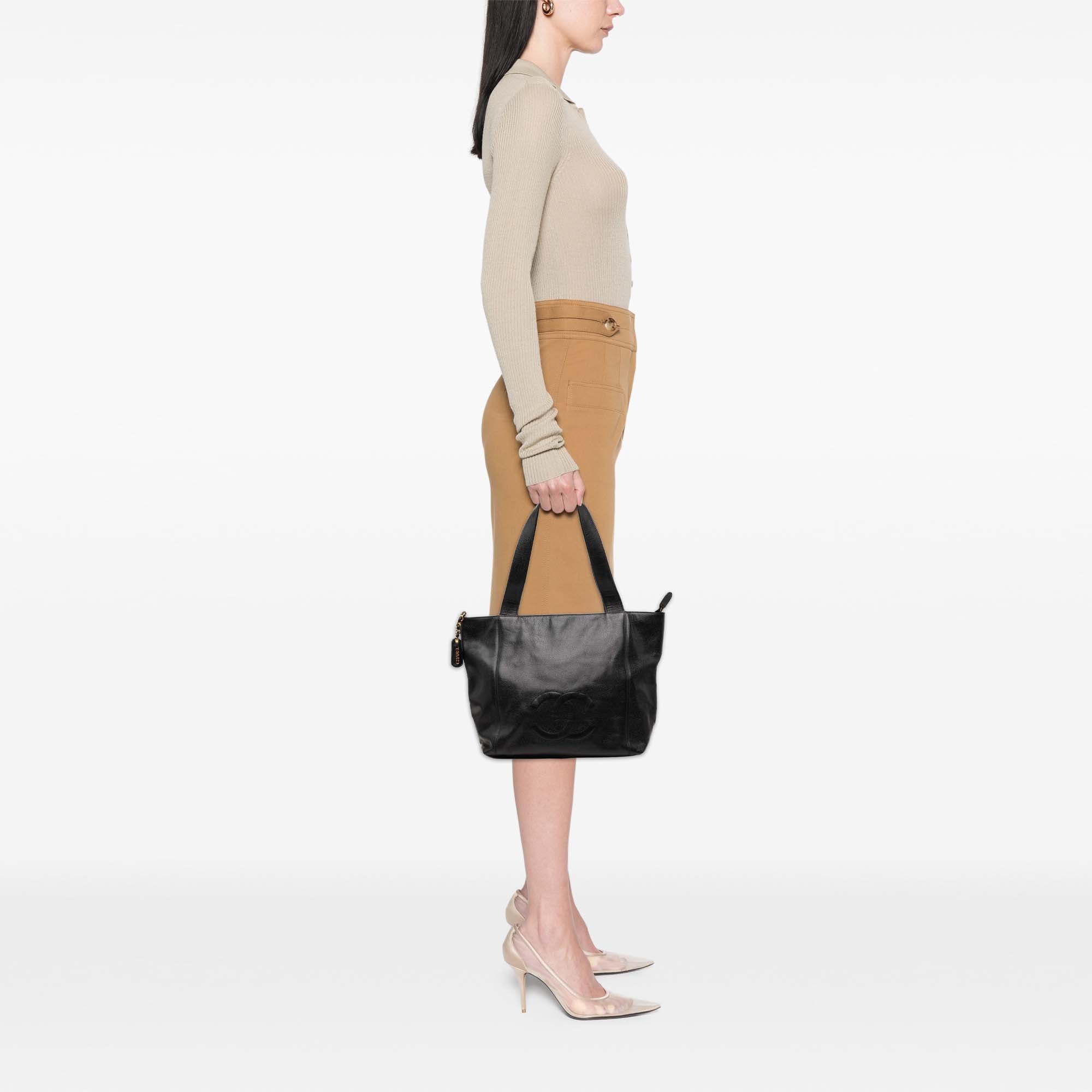 Chanel CC Caviar Tote - image 7