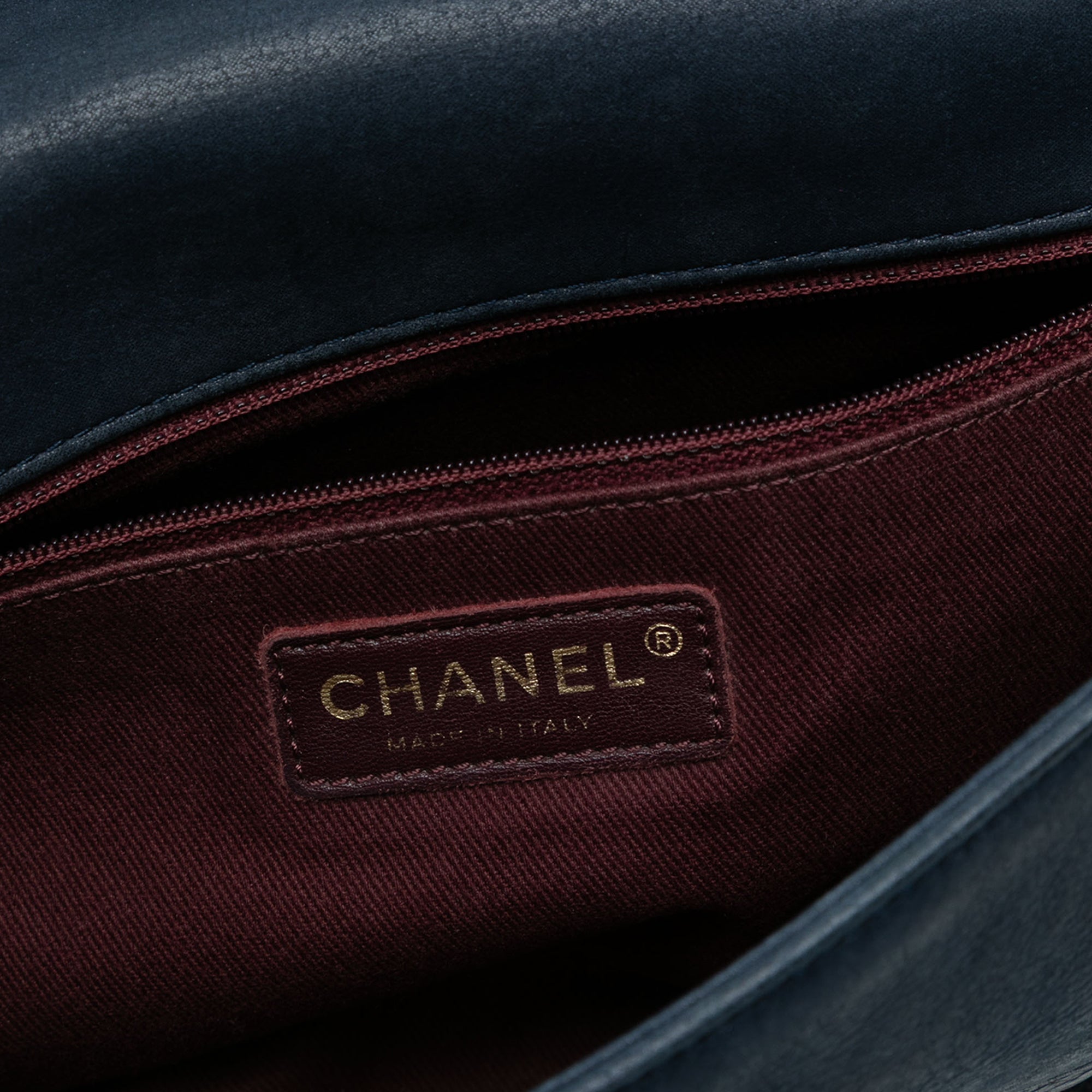 Chanel Medium CC Quilted Iridescent Calfskin Sheriff Star Flap - image 5