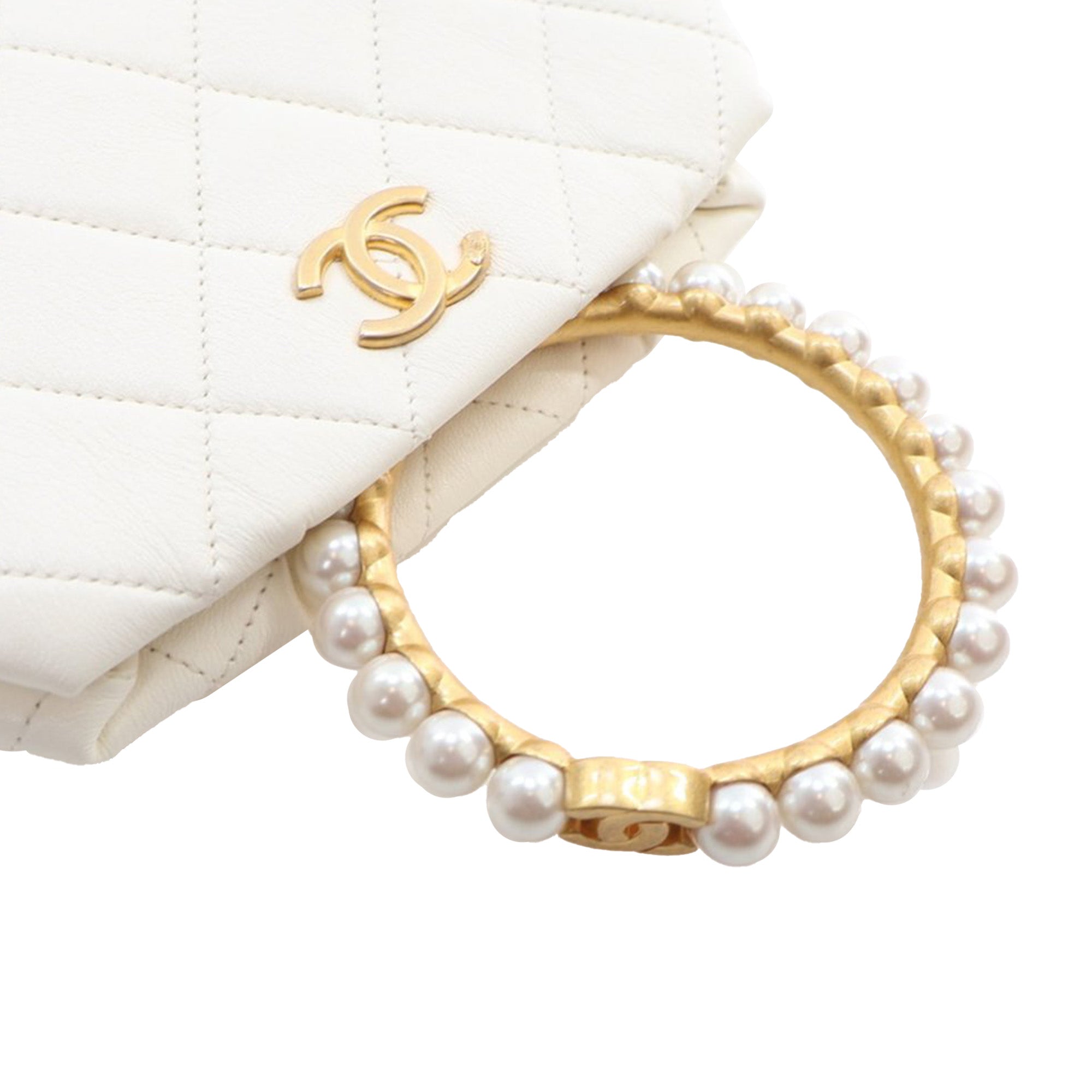 Chanel Quilted Lambskin Pearl Crown Handle Clutch Bag - image 9