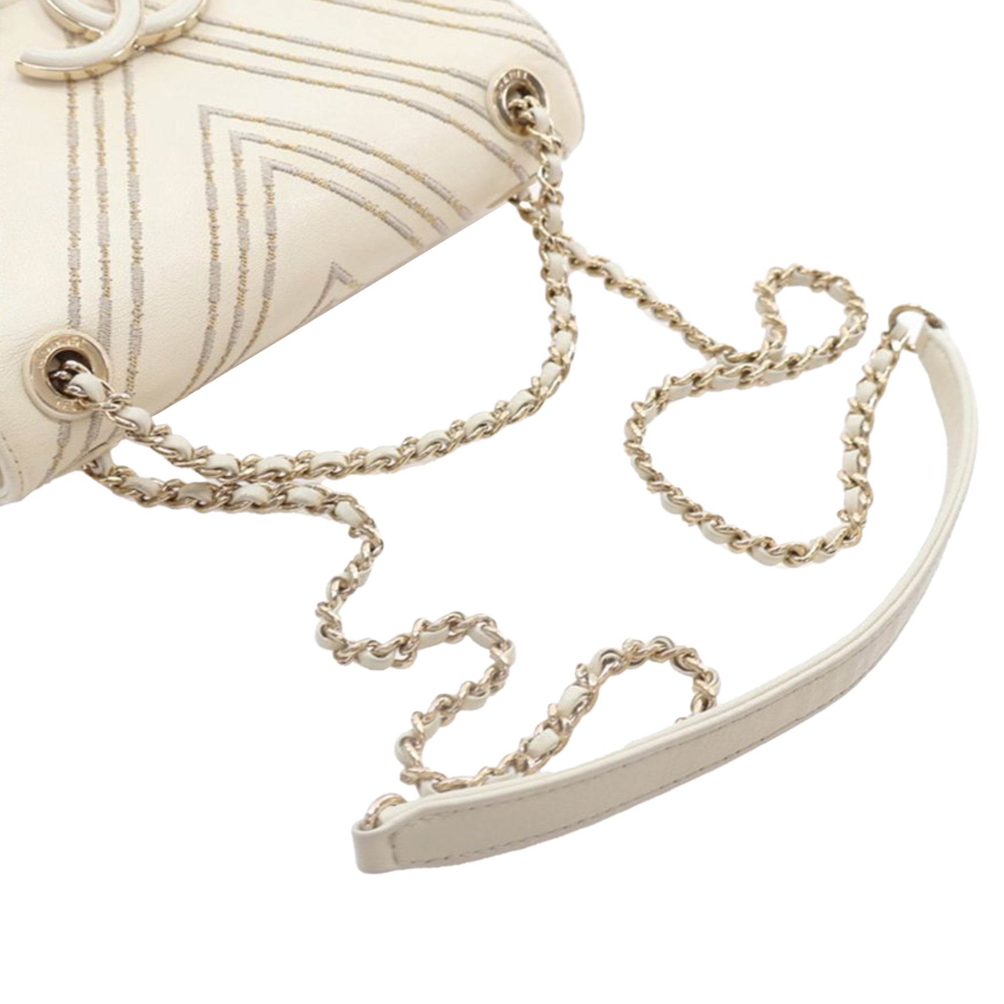 Chanel Small CC Chevron Sheepskin Subtle Flap - image 14