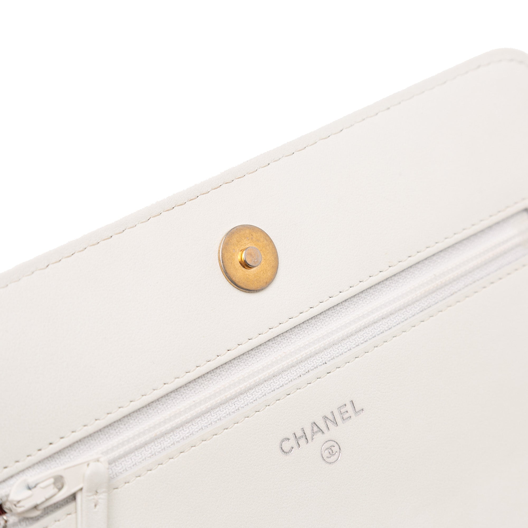 Chanel Quilted Aged Calfskin Gabrielle Wallet On Chain - image 9