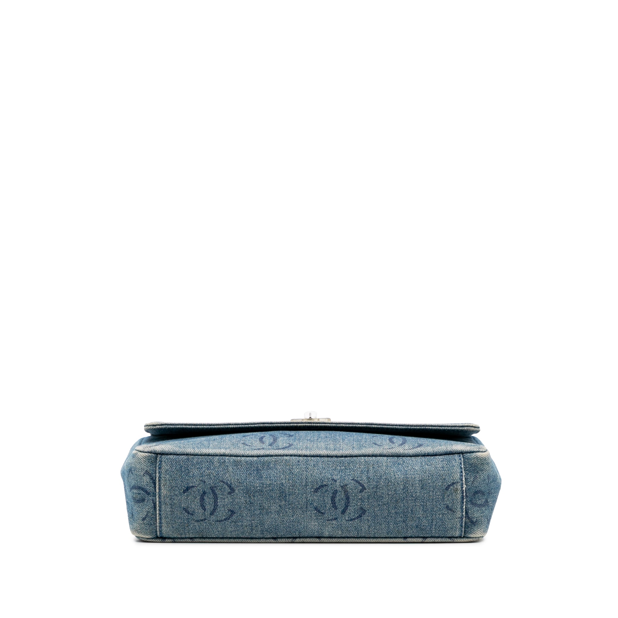 Chanel CC Printed Denim Single Flap - image 3