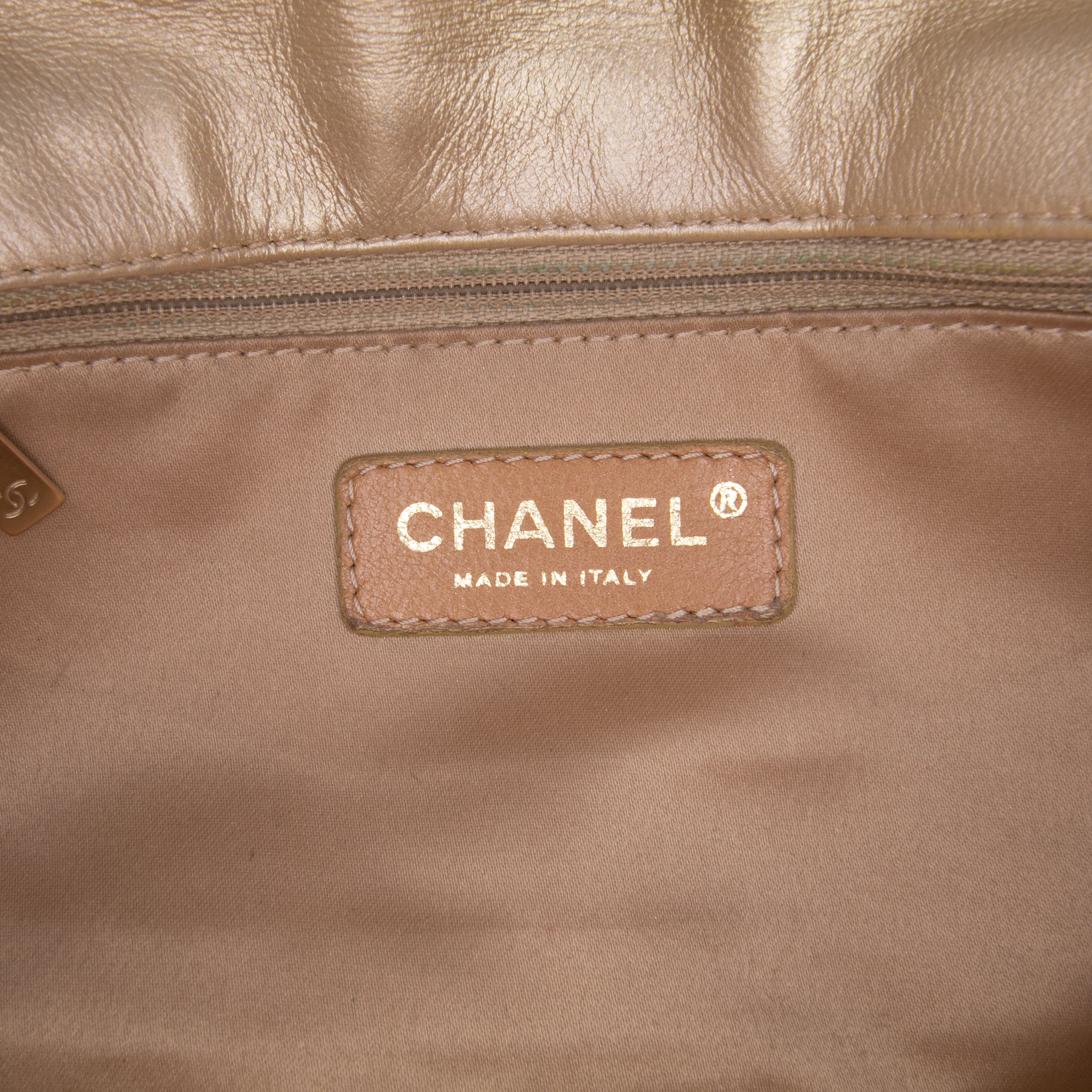 Chanel CC Metallic Lambskin Patchwork Flap - image 5
