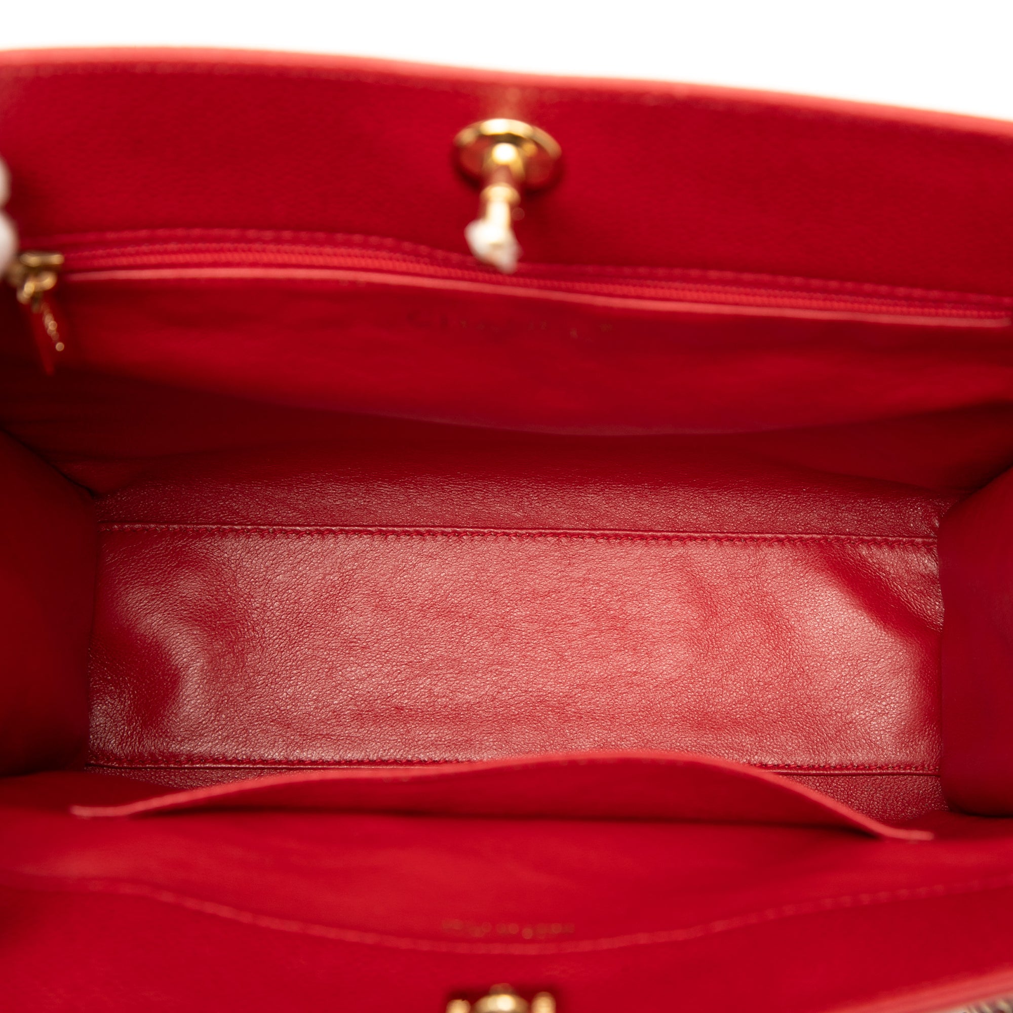 Chanel CC Caviar Turn Lock Chain Tote - image 4