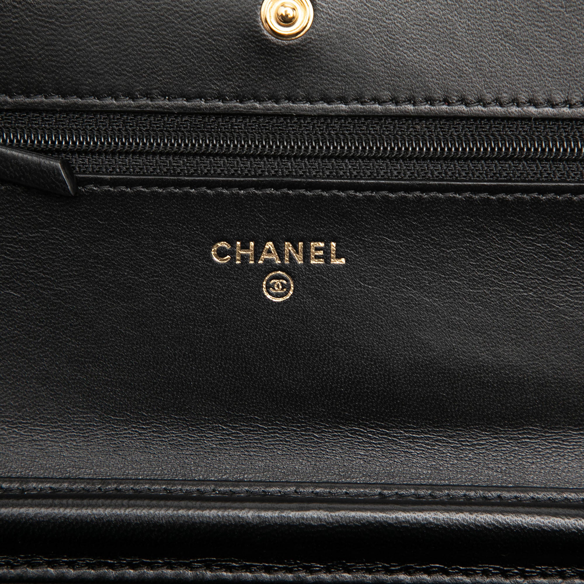 Chanel CC Quilted Lambskin Wallet On Chain - image 5